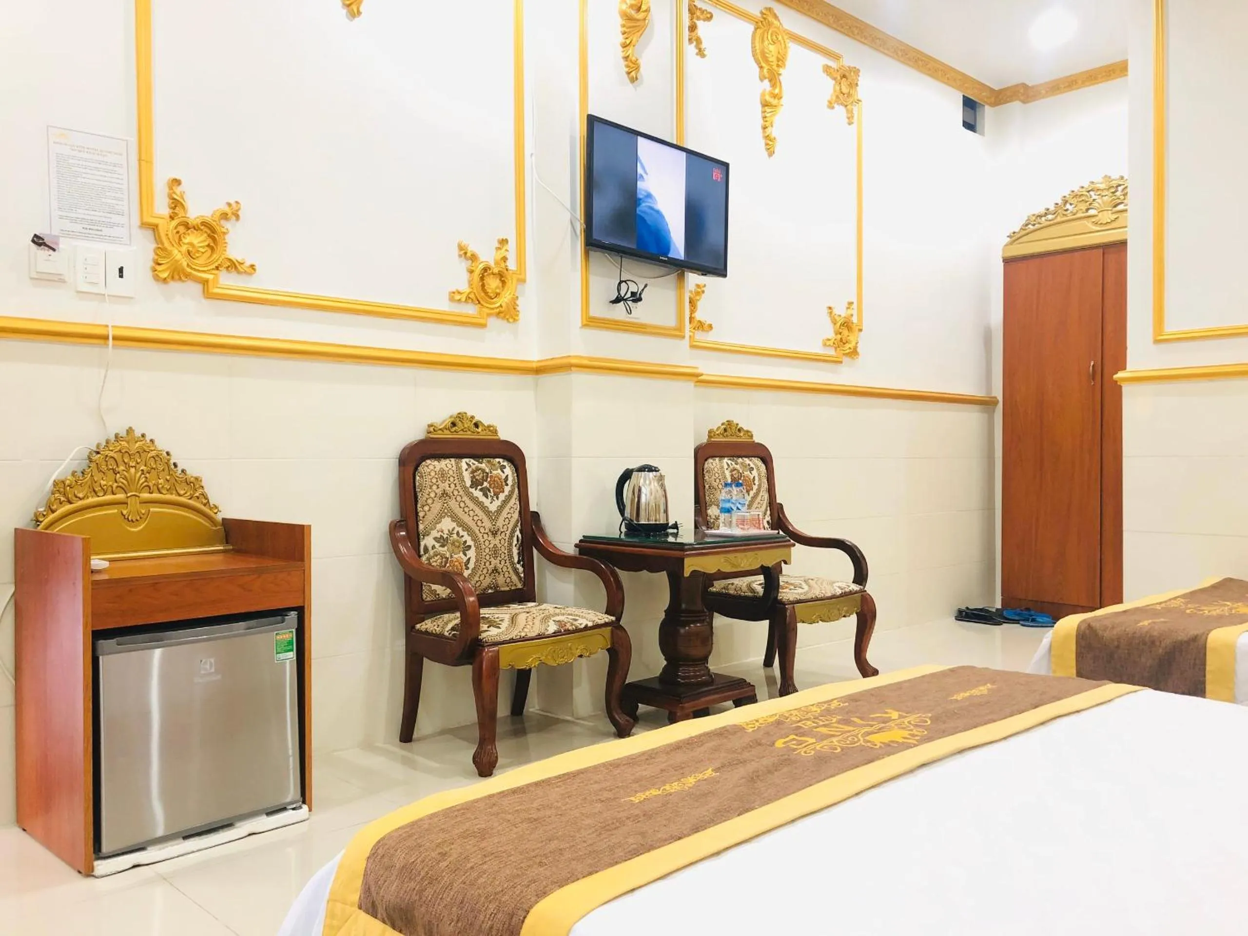 Bed in King Hotel Quang Ngai