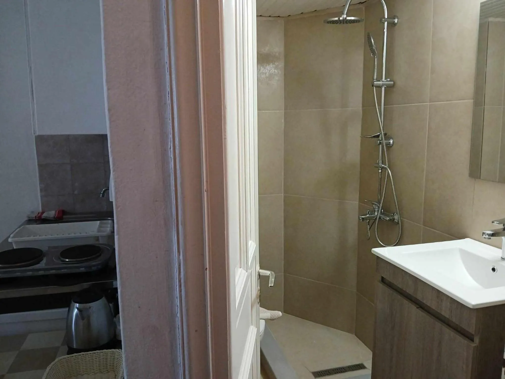 Shower in Pantheon Apartments Kos Town