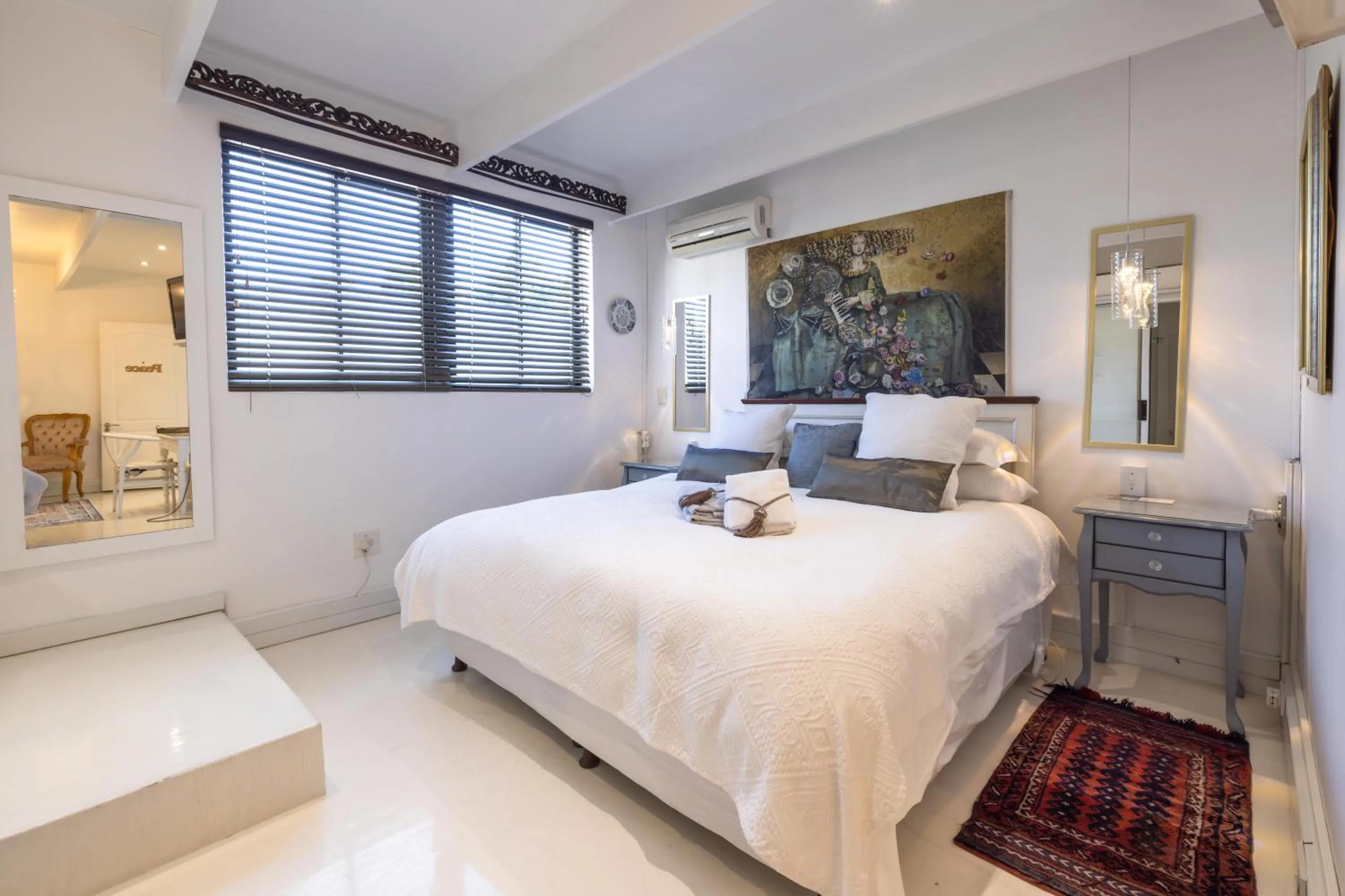 Bed in Cape Pillars Boutique Hotel