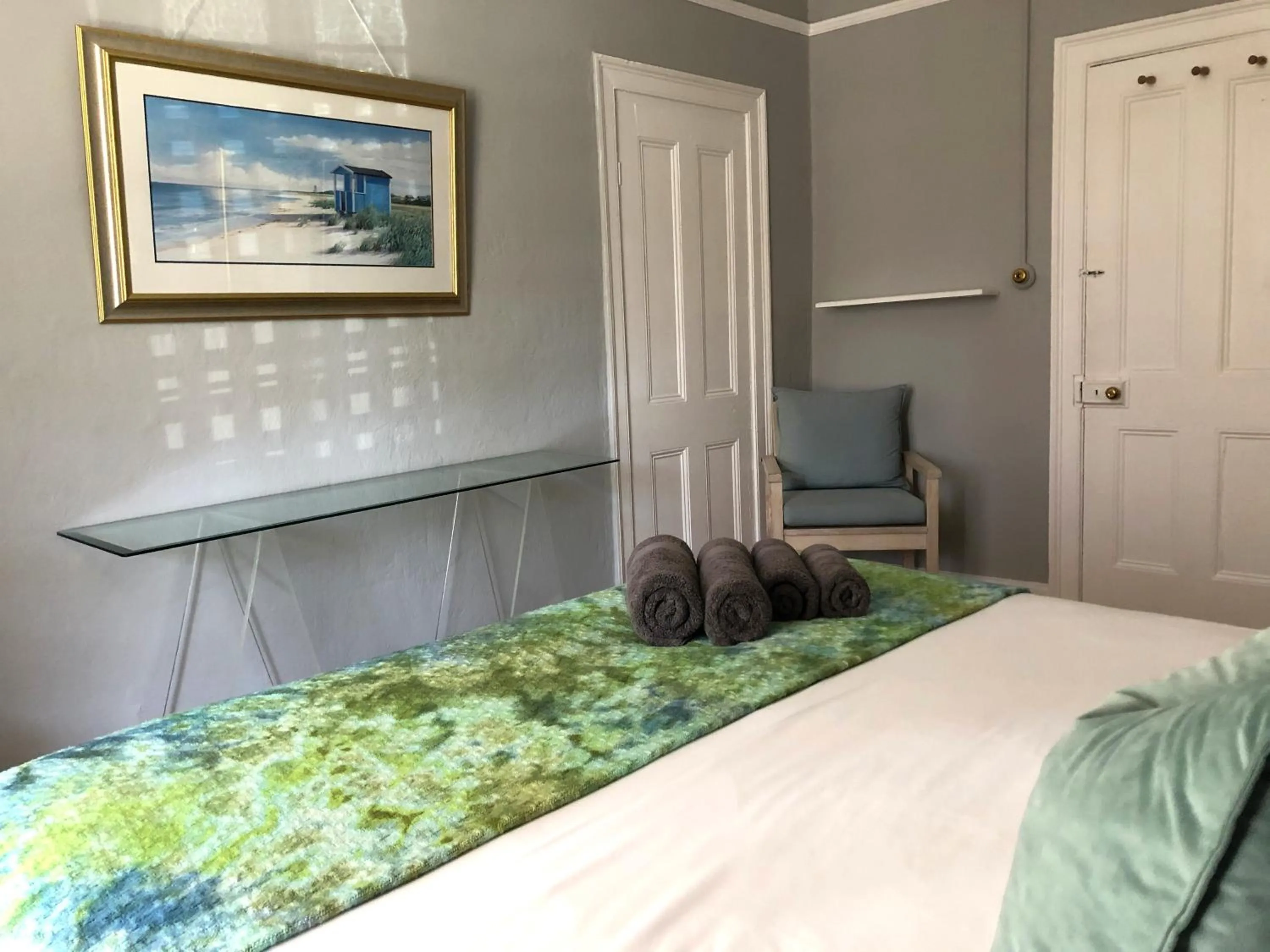 Bed in At The Loerie