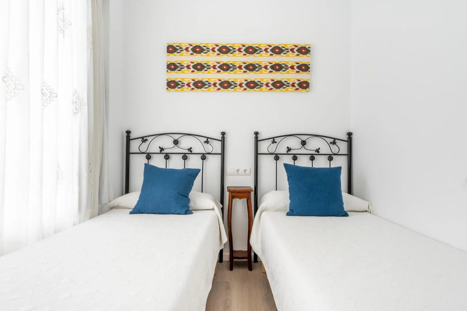 Bedroom, Bed in Apartamentos Cel Blau