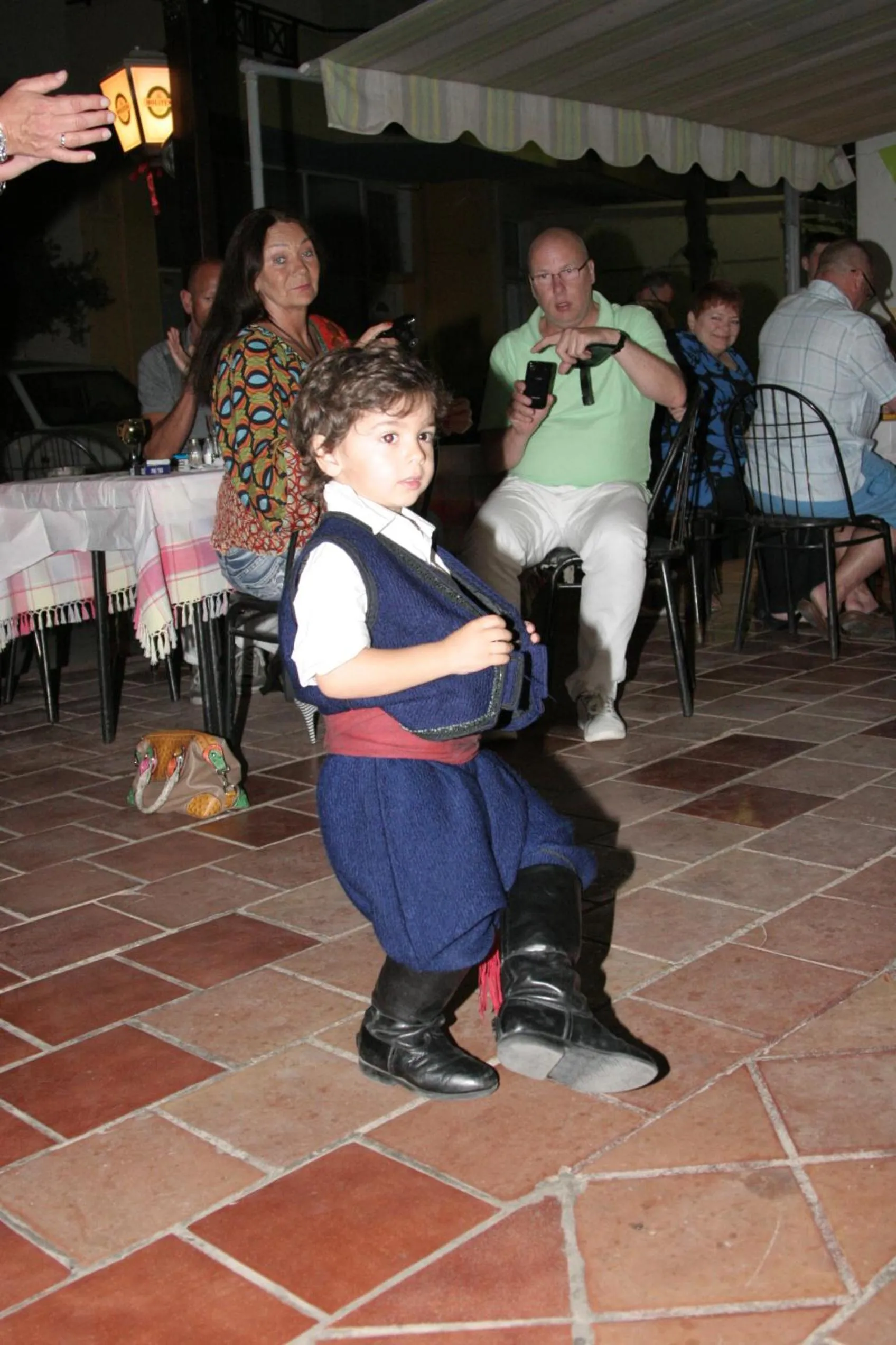 Guests in Eleni Apartments