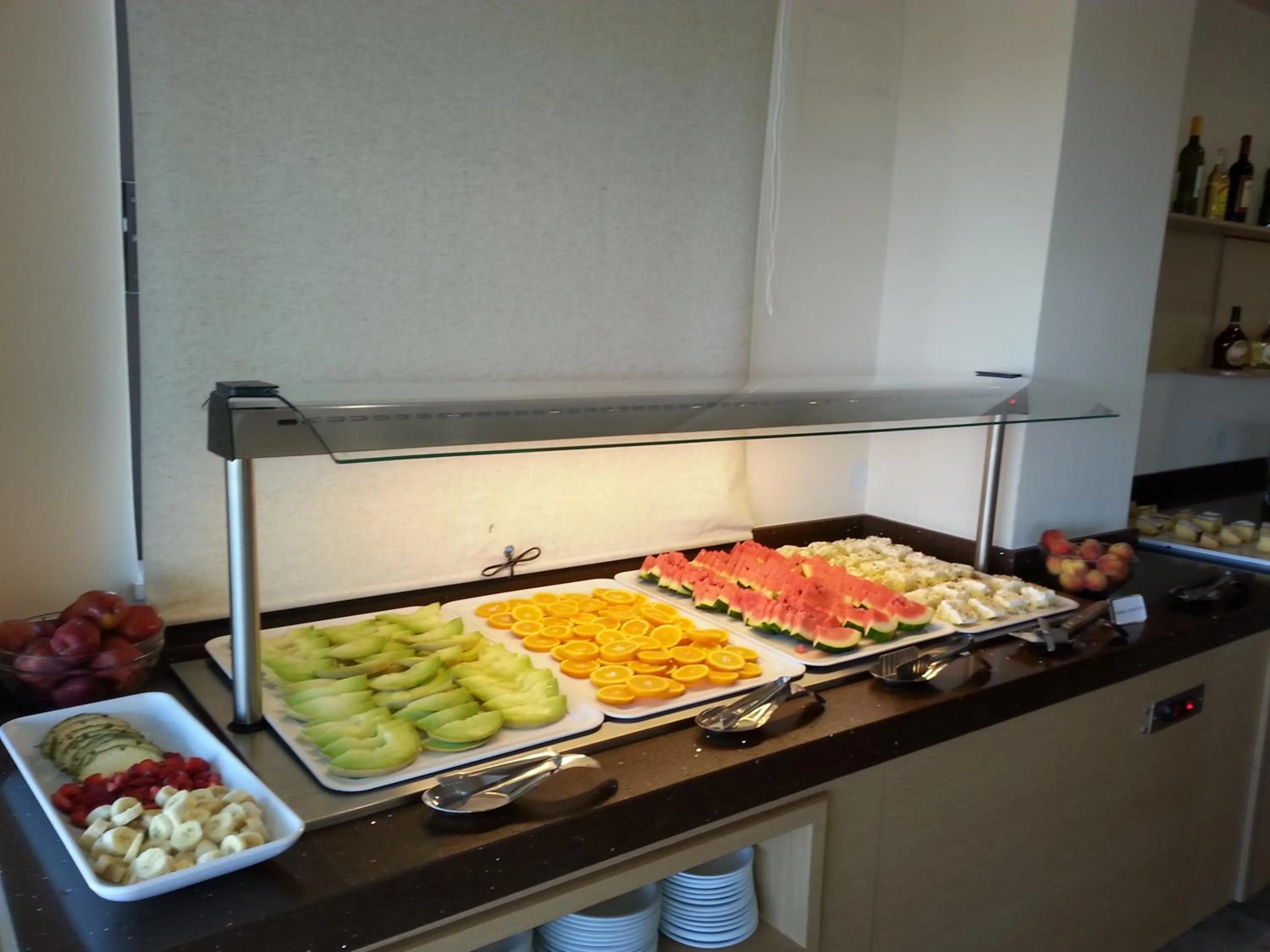 Food in Vallian Village Hotel