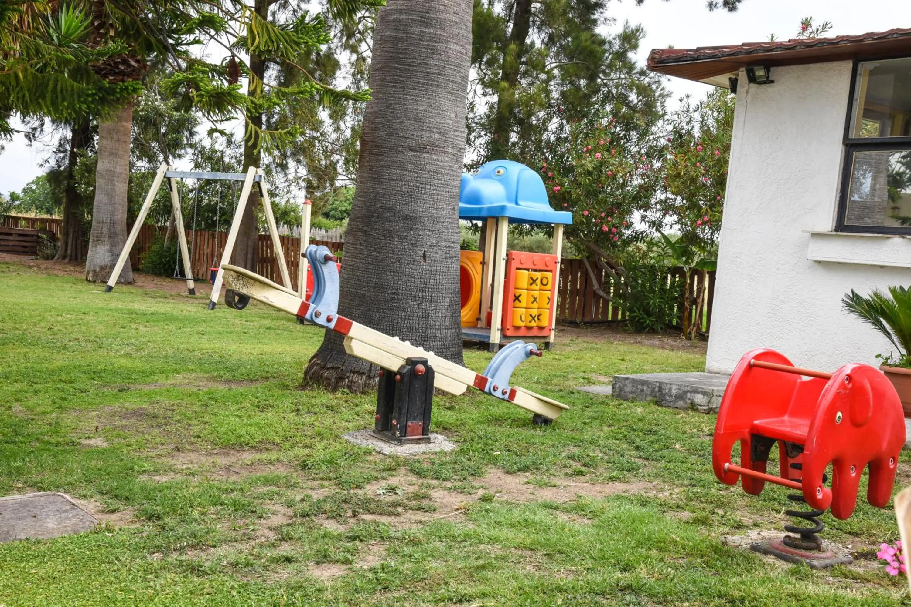Children play ground in Vallian Village Hotel