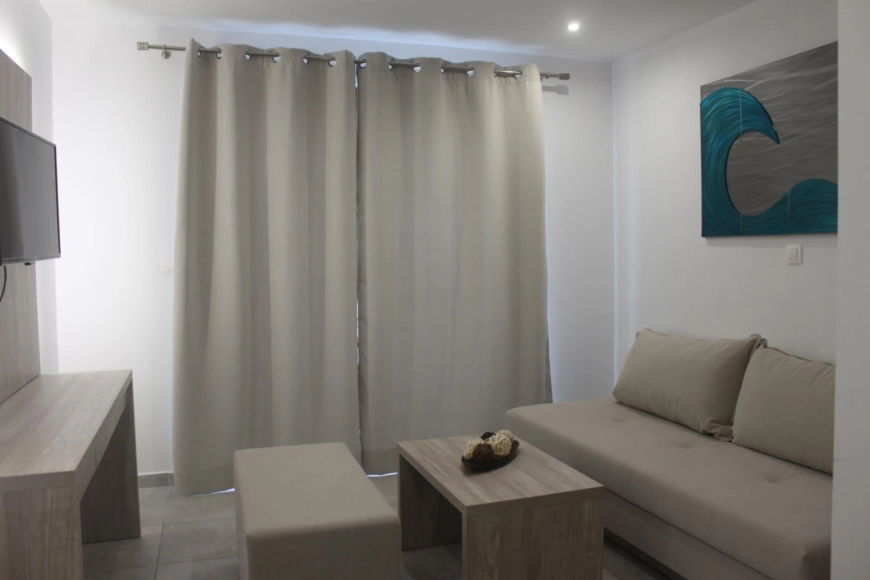 Vallian Village Hotel