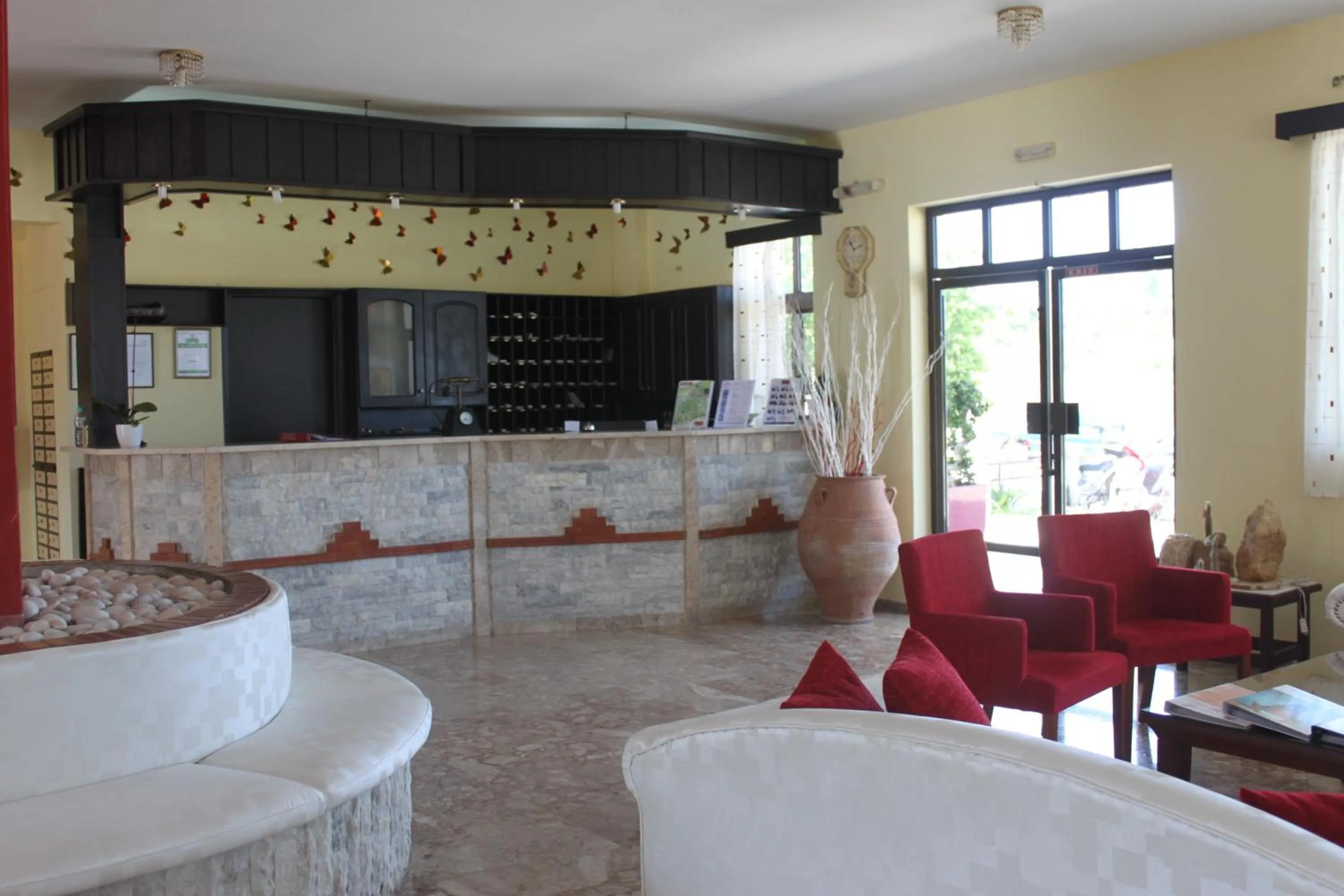 Vallian Village Hotel