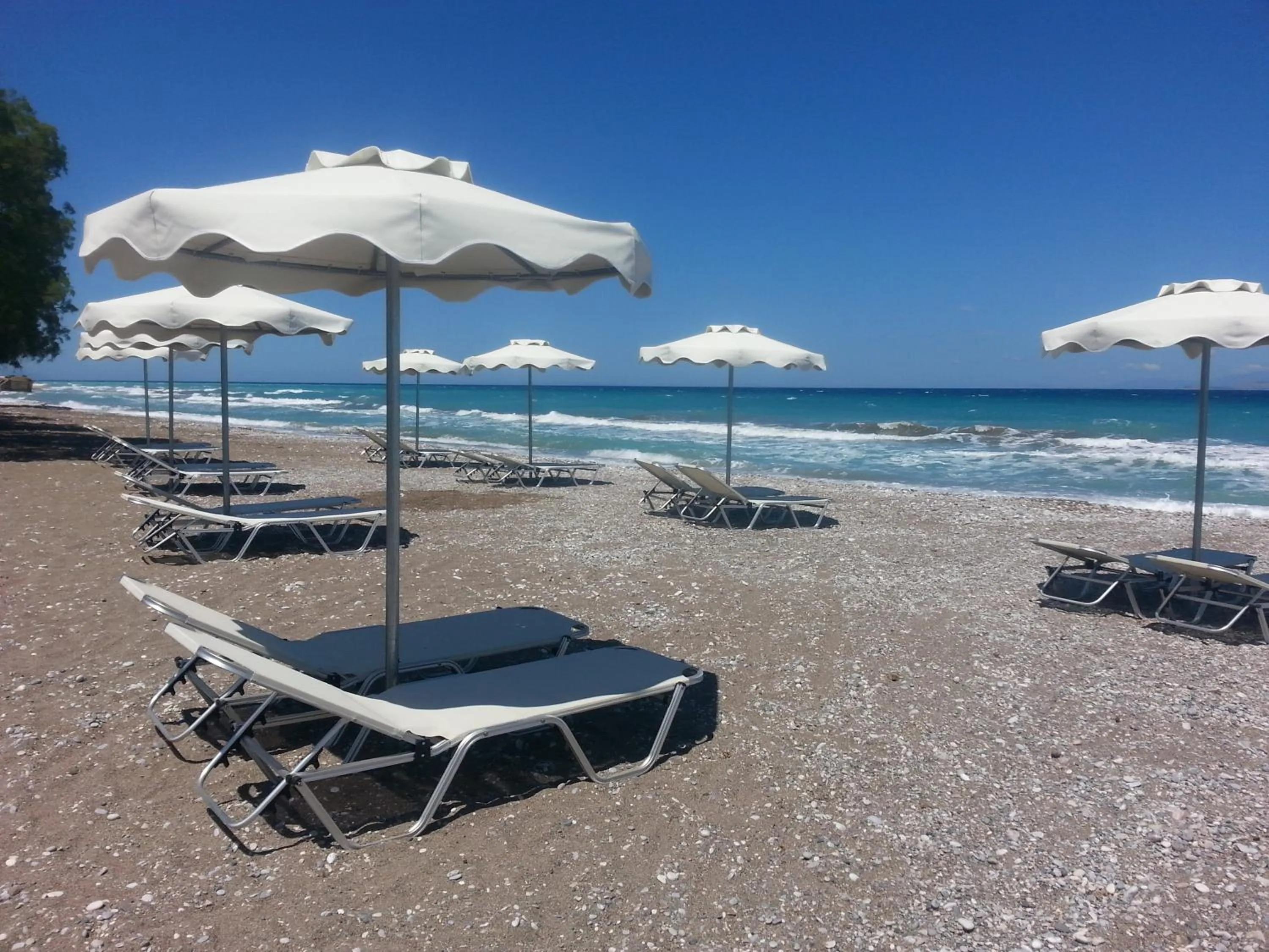 Day in Vallian Village Hotel