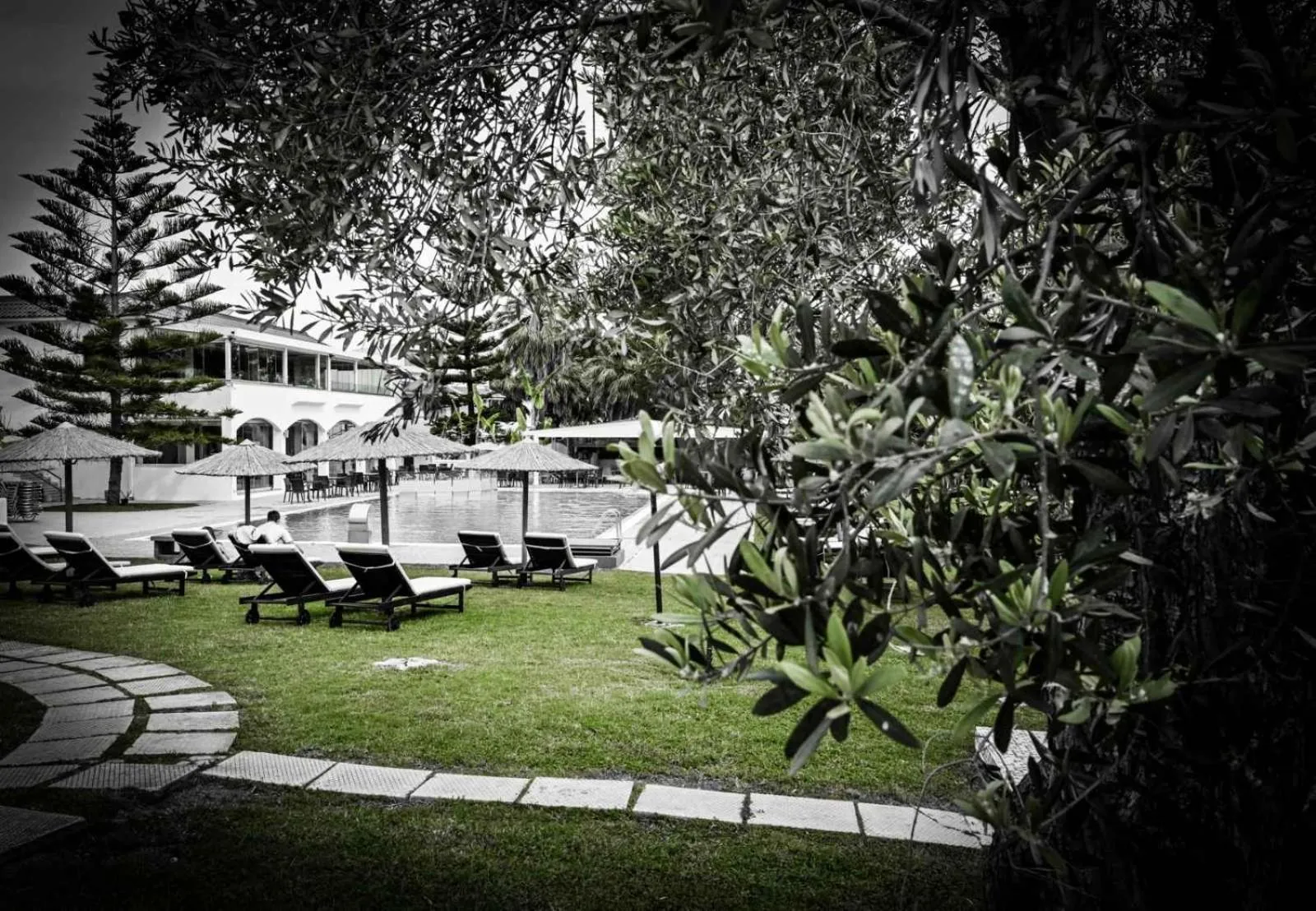 Vallian Village Hotel