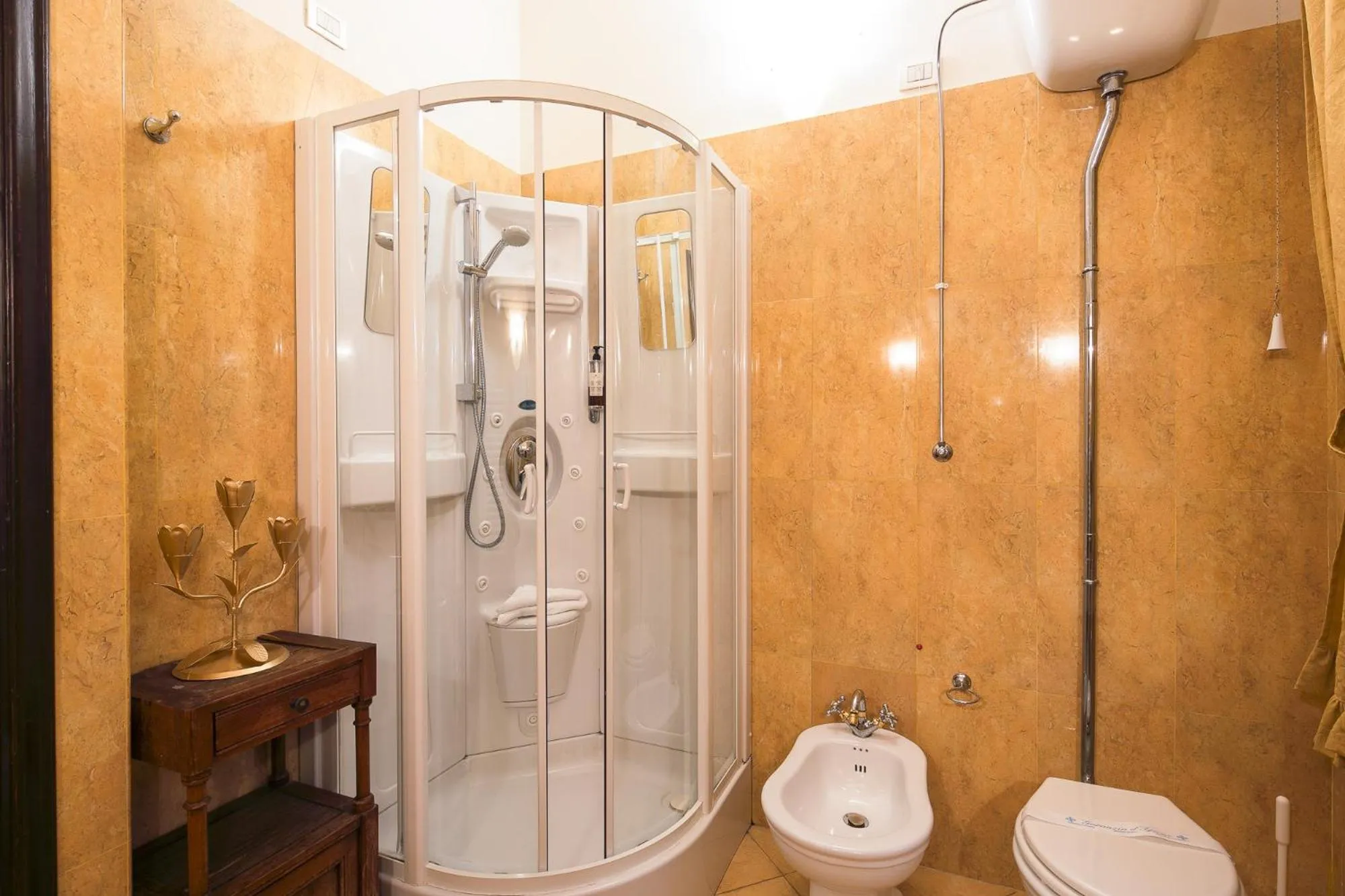 Shower in I Portici Hotel - Residenza D'Epoca