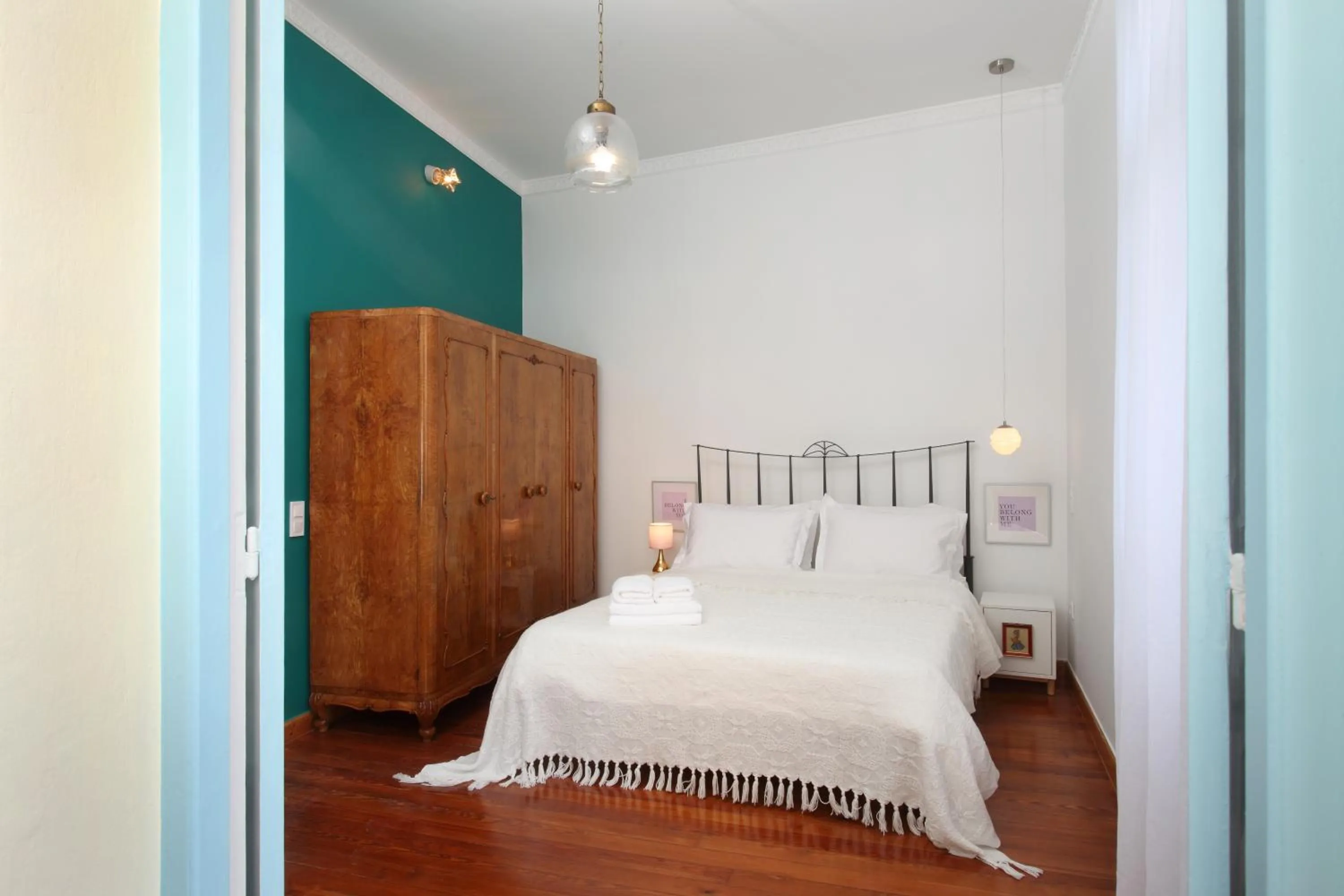 Balcony/Terrace, Bed in Live in Athens, THISEIO Historic House