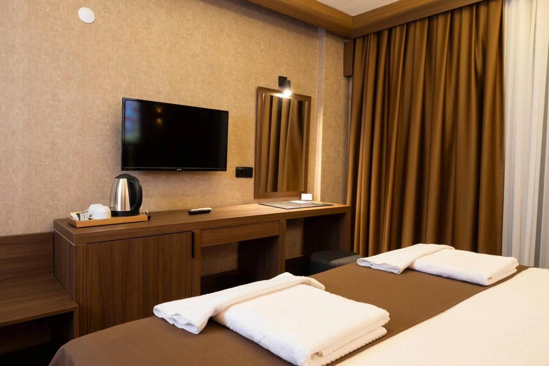 Bed in Dabaklar Hotel