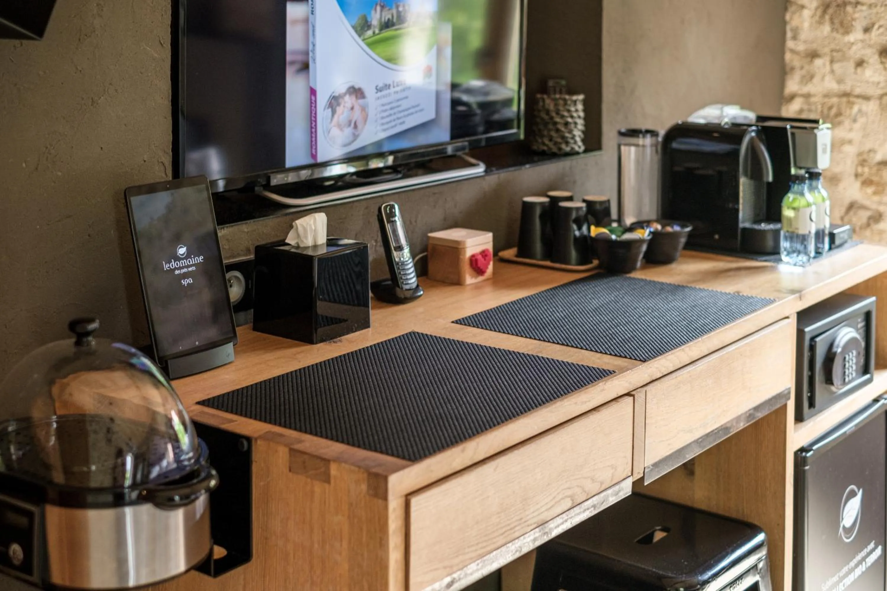 Le Domaine des Prés Verts Suites & Chambres avec Jacuzzi Privatif