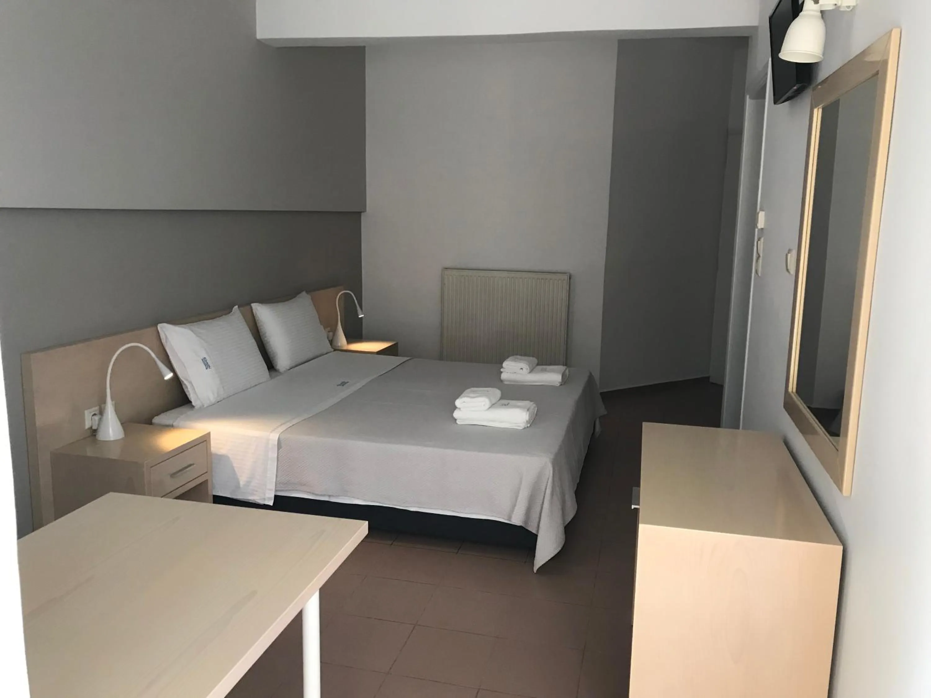 Bed in Kleanthi Studios