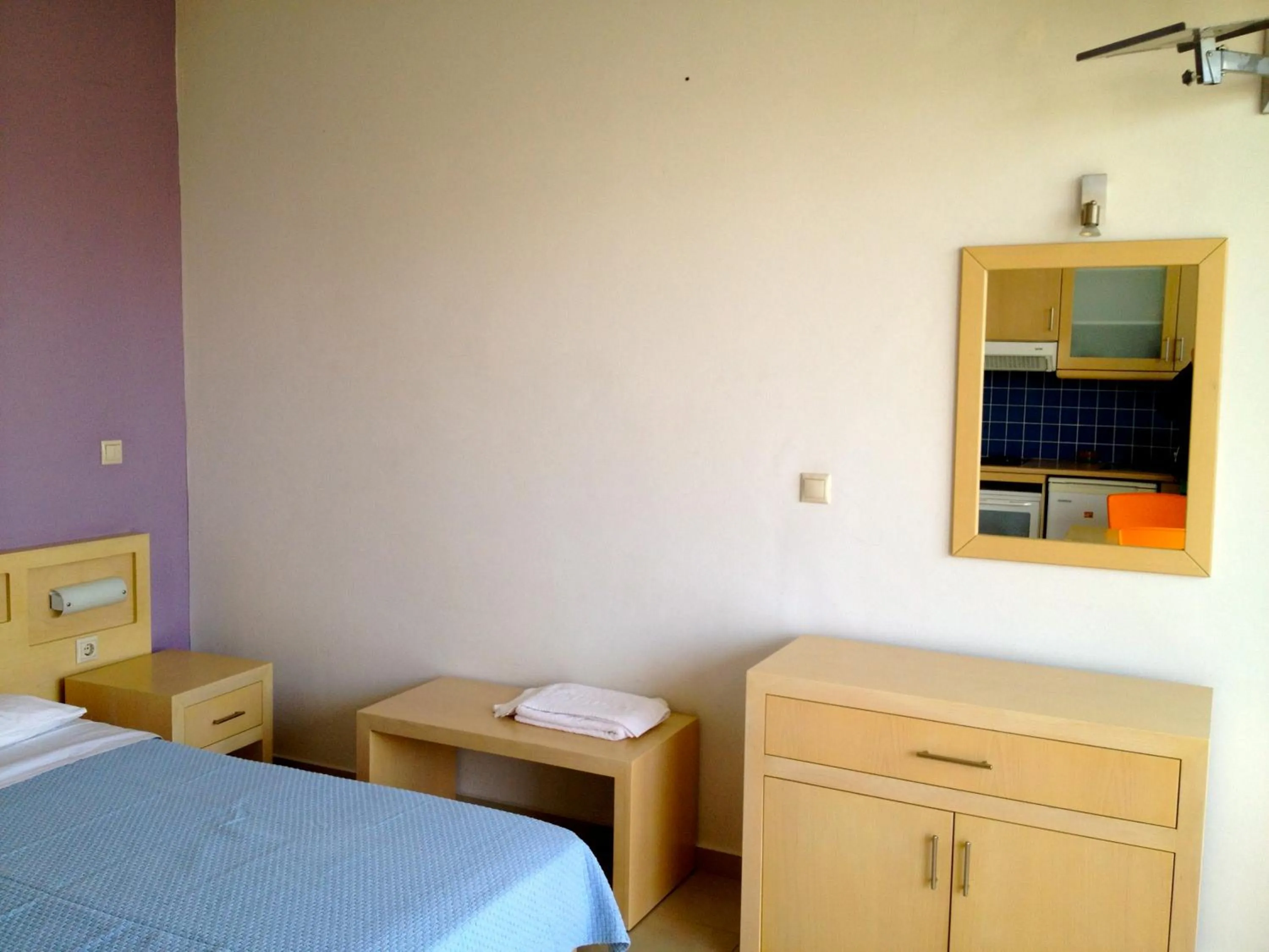 Bedroom, Bed in Kleanthi Studios