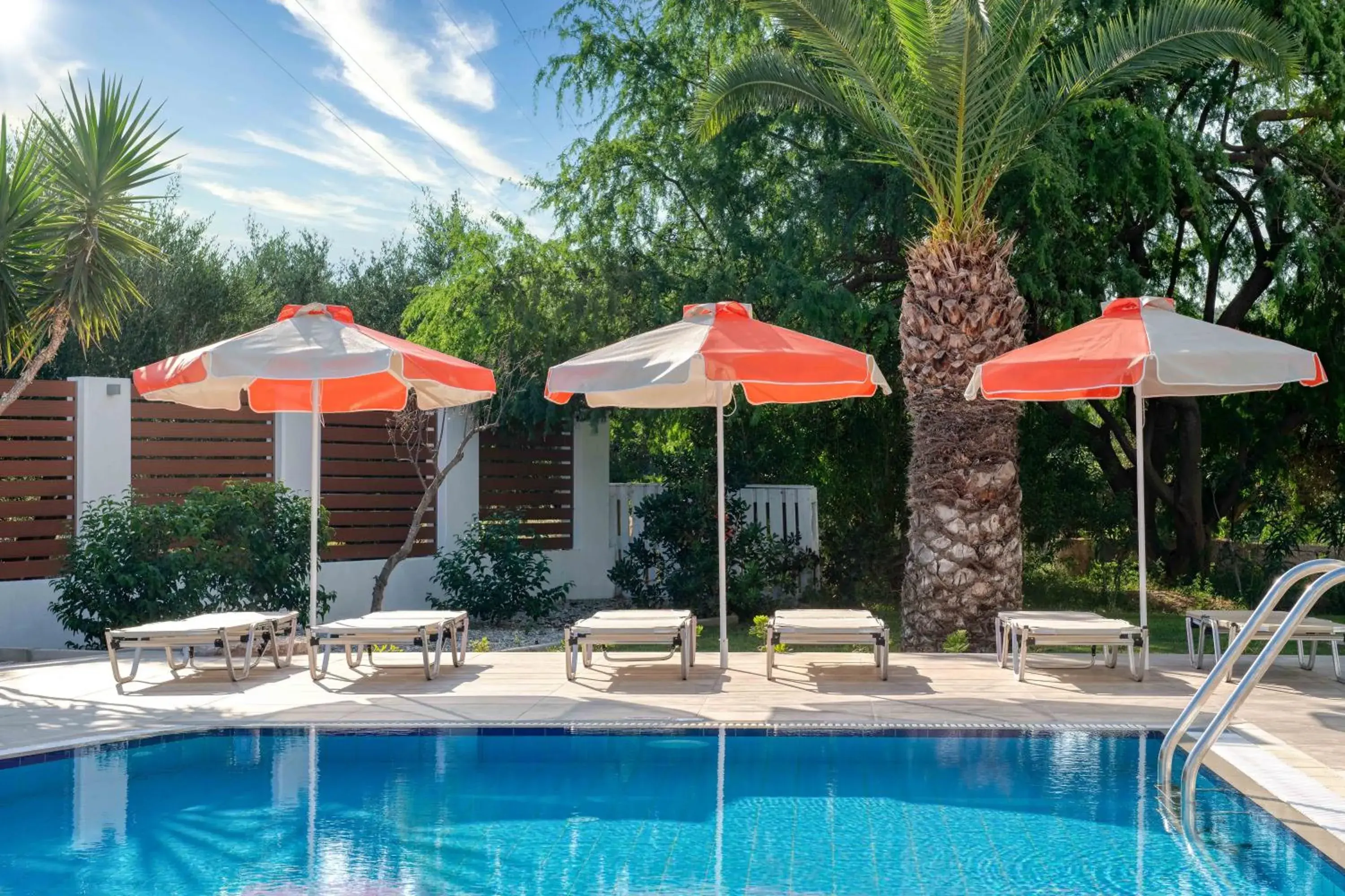 Two-Bedroom Apartment with Pool View in Meliton Hotel Two-Bedroom Apartment with Pool View in Meliton Hotel