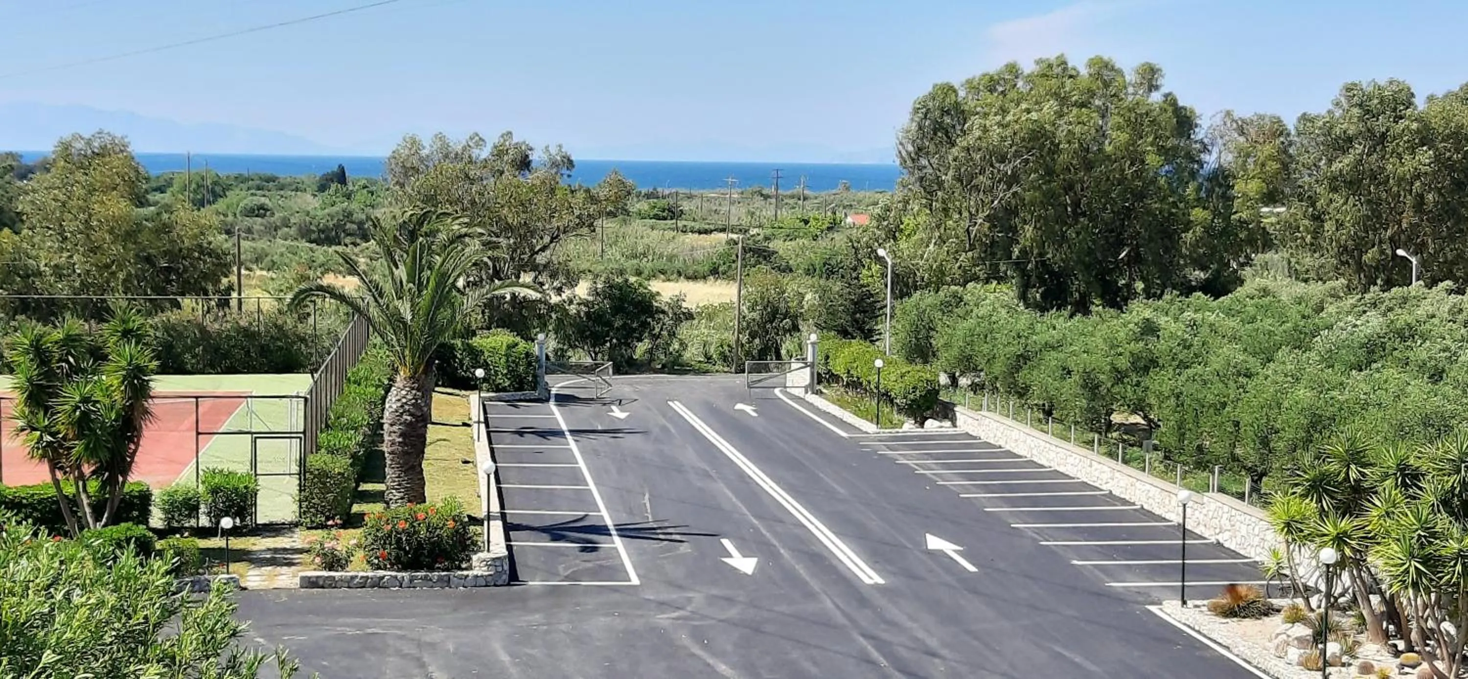 Tennis court in Meliton Hotel