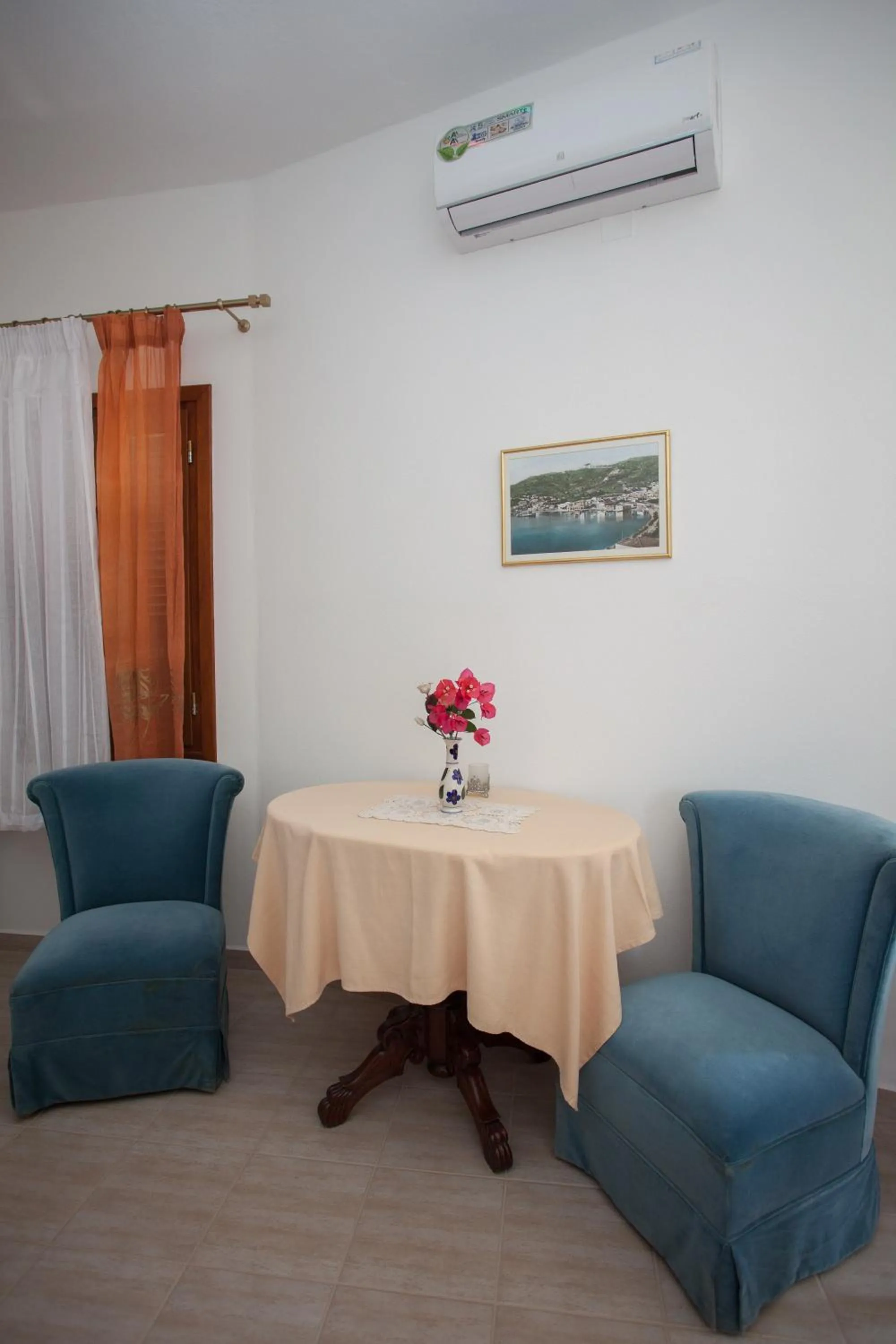 Property building in Villa Zacharo