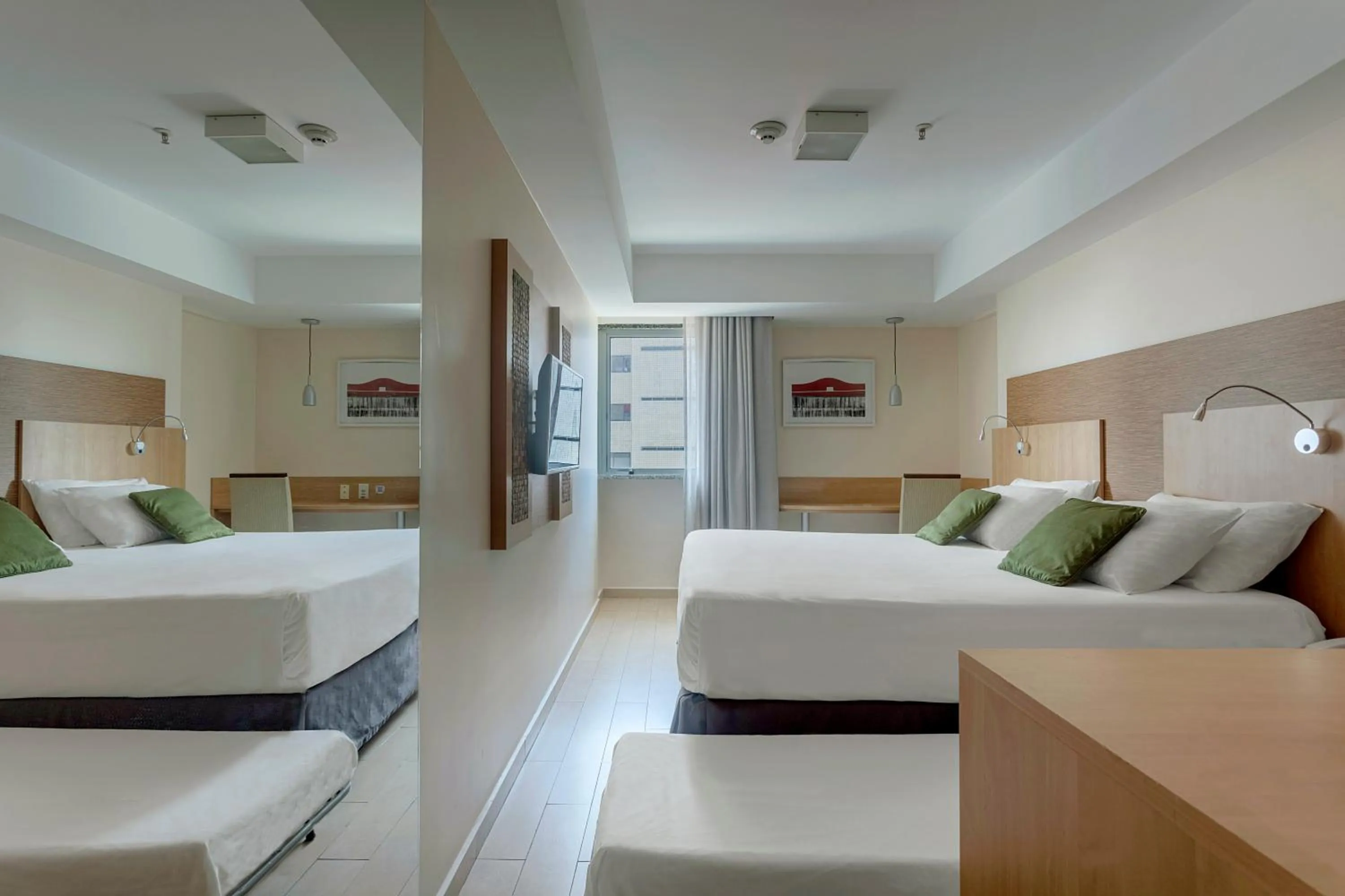 Bed in Mercure Maceio Pajuçara