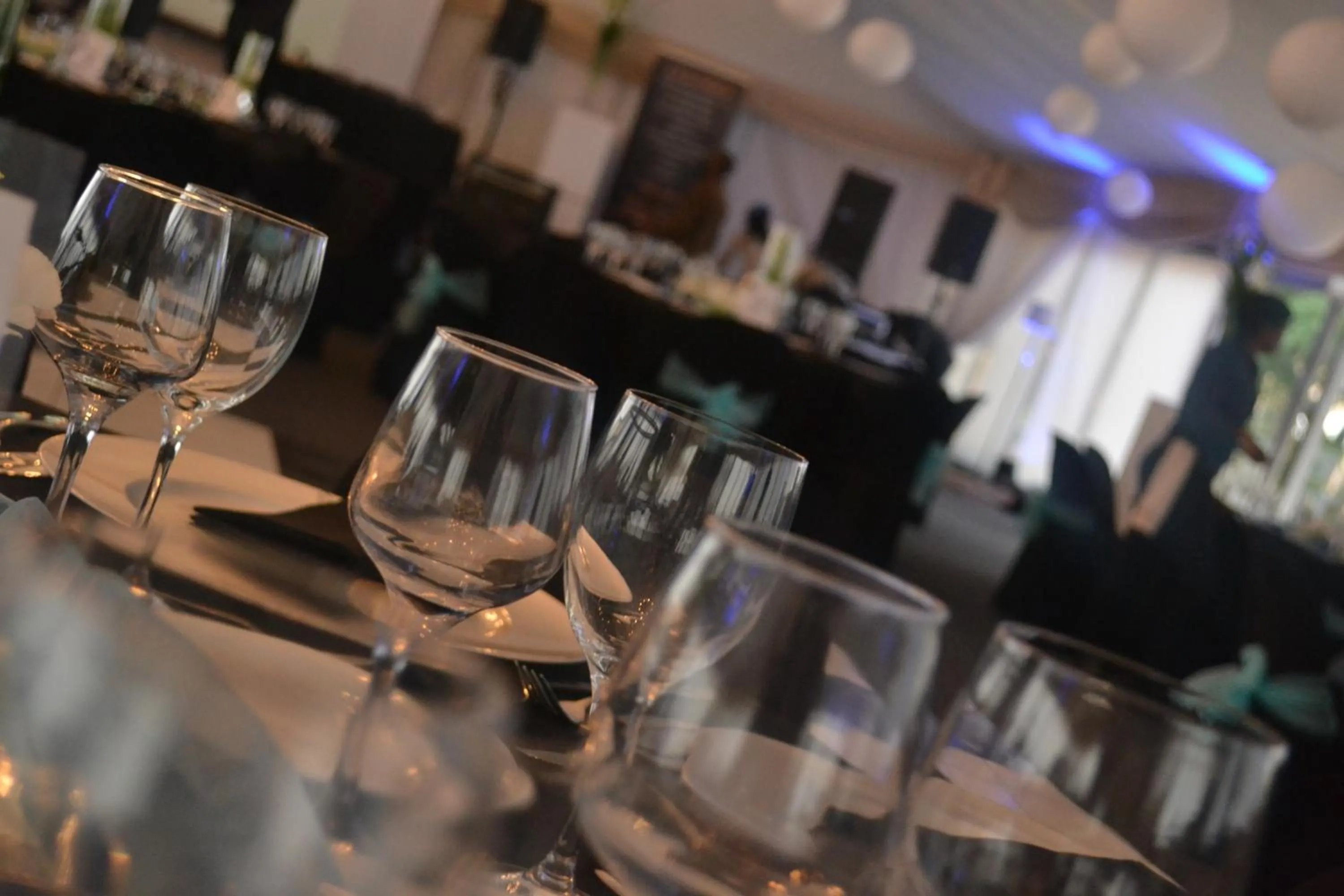 Restaurant/places to eat in Hoyohoyo Chartwell Lodge