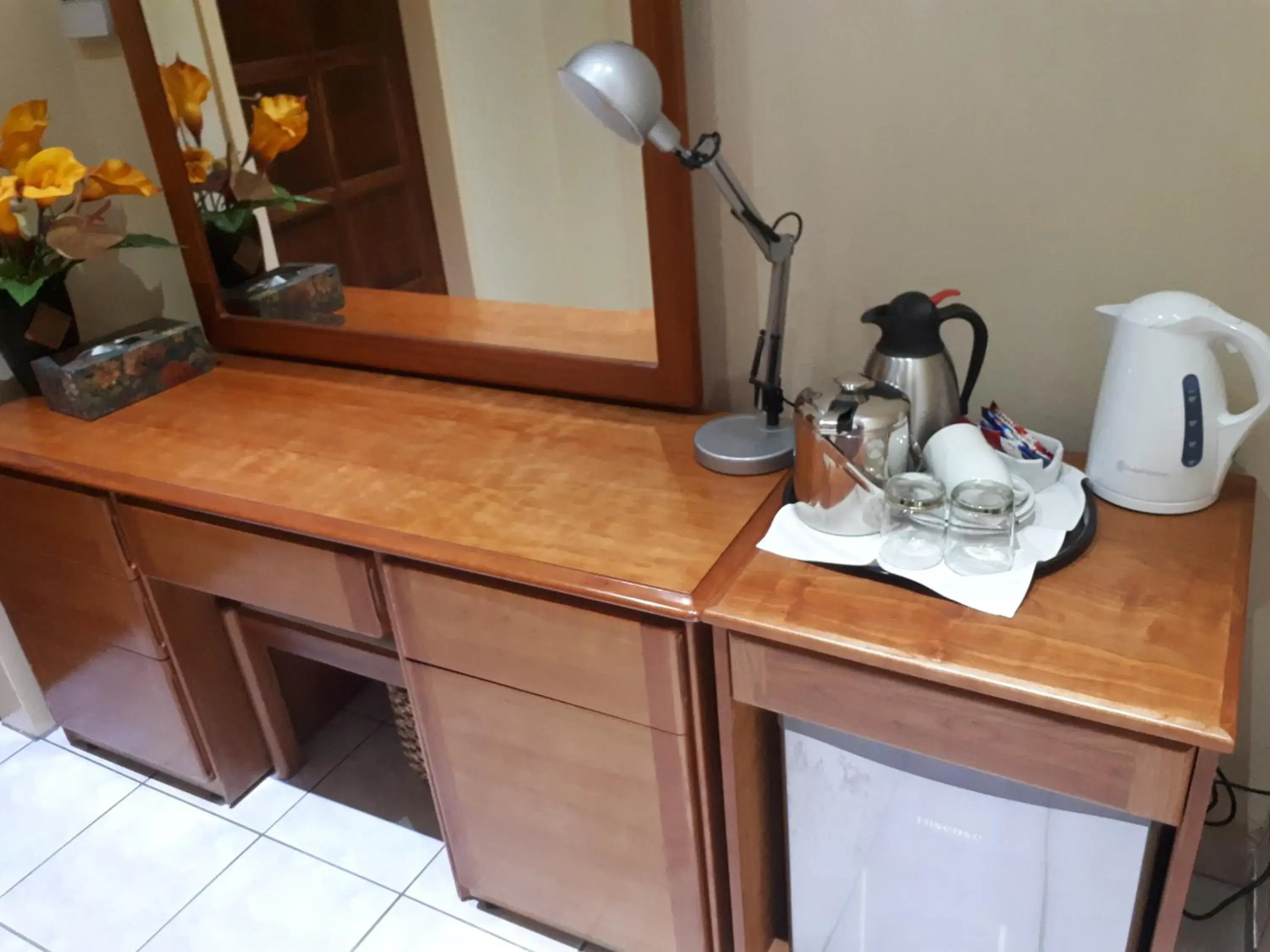 Executive King Room with Garden View in Hoyohoyo Chartwell Lodge Executive King Room with Garden View in Hoyohoyo Chartwell Lodge