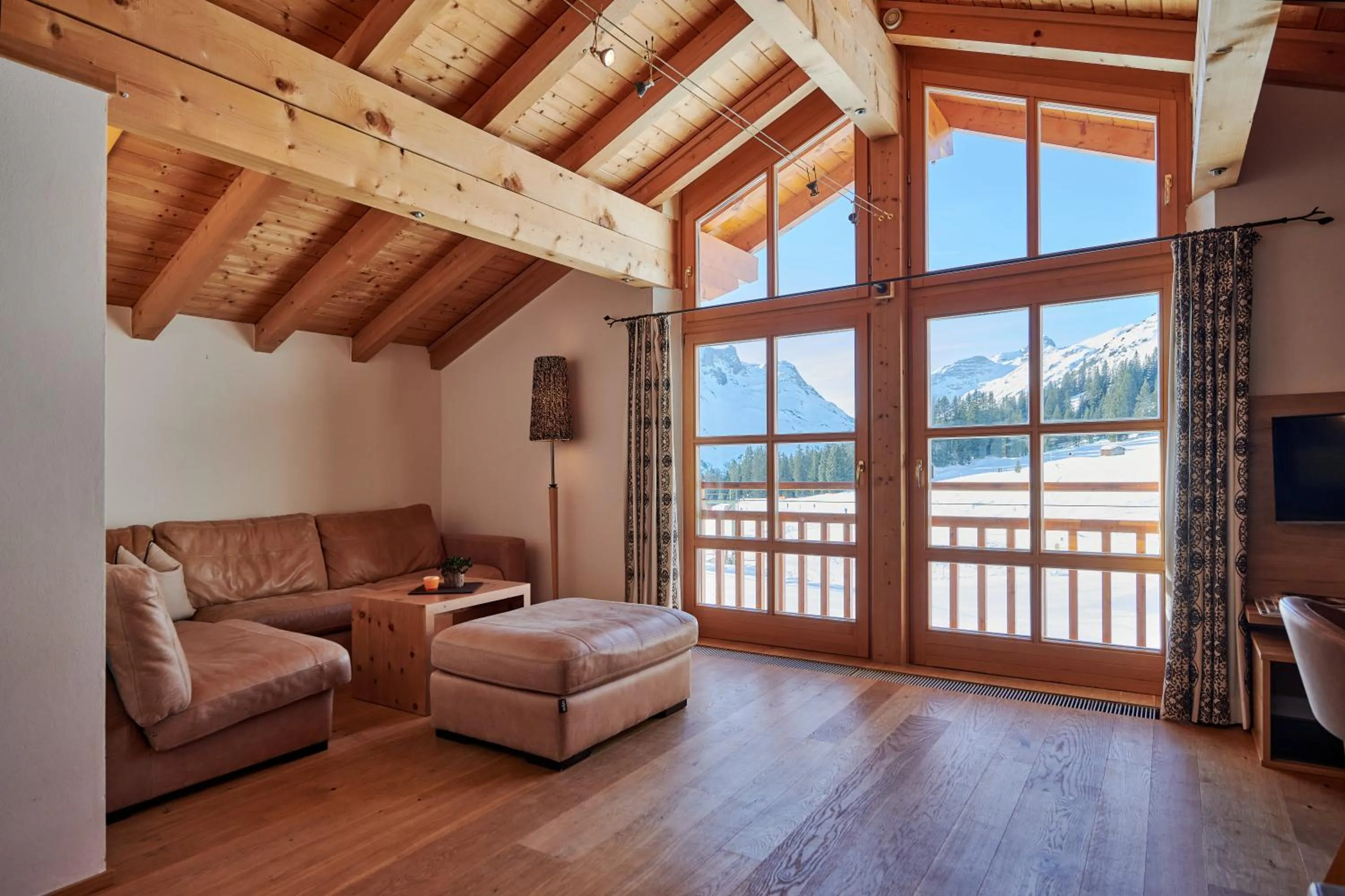 Photo of the whole room in Hotel Mohnenfluh