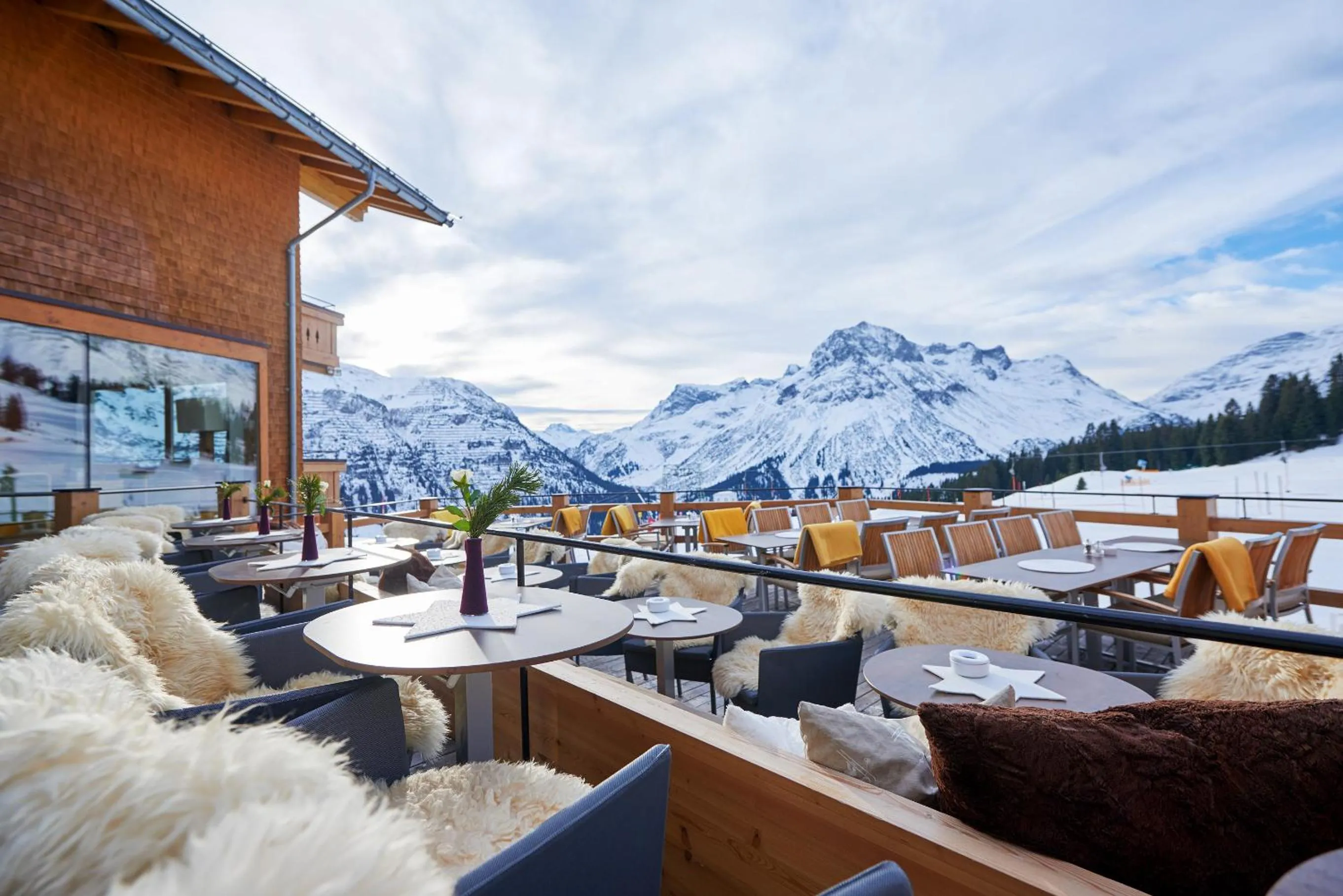 Restaurant/places to eat in Hotel Mohnenfluh