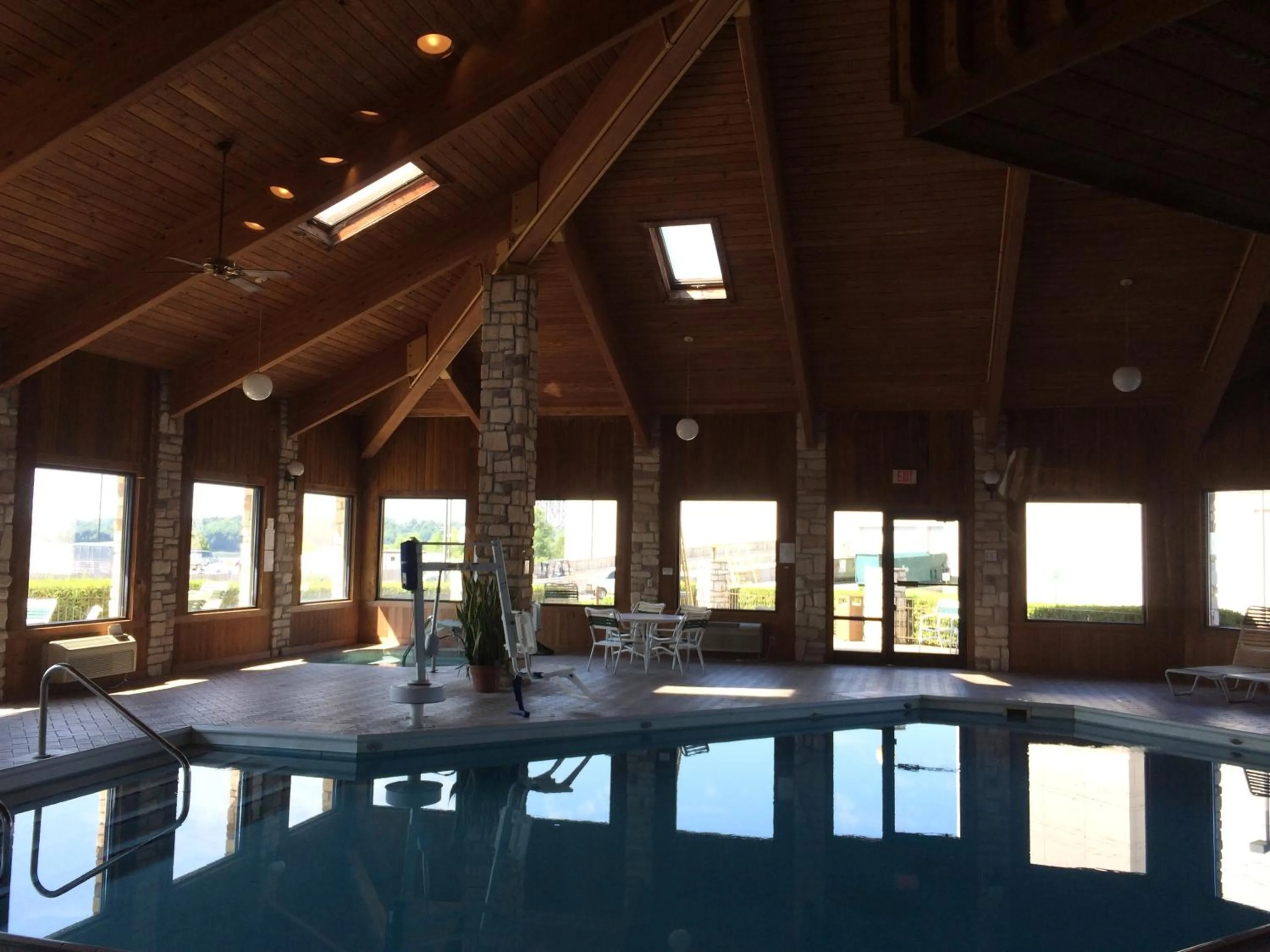 Swimming Pool in Baymont by Wyndham Metropolis