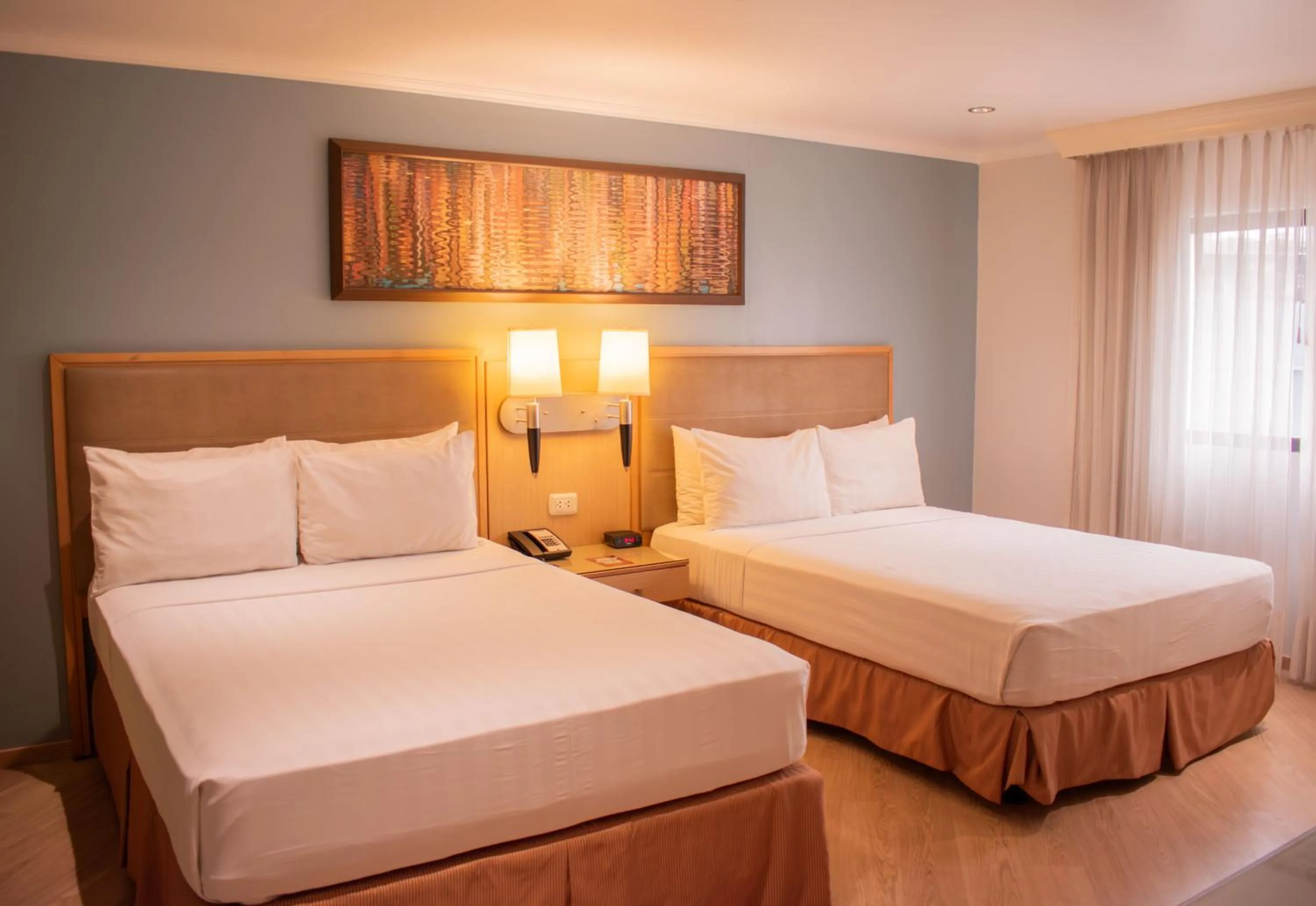 Bed in Grand Hotel Guayaquil, an Ascend Collection Hotel