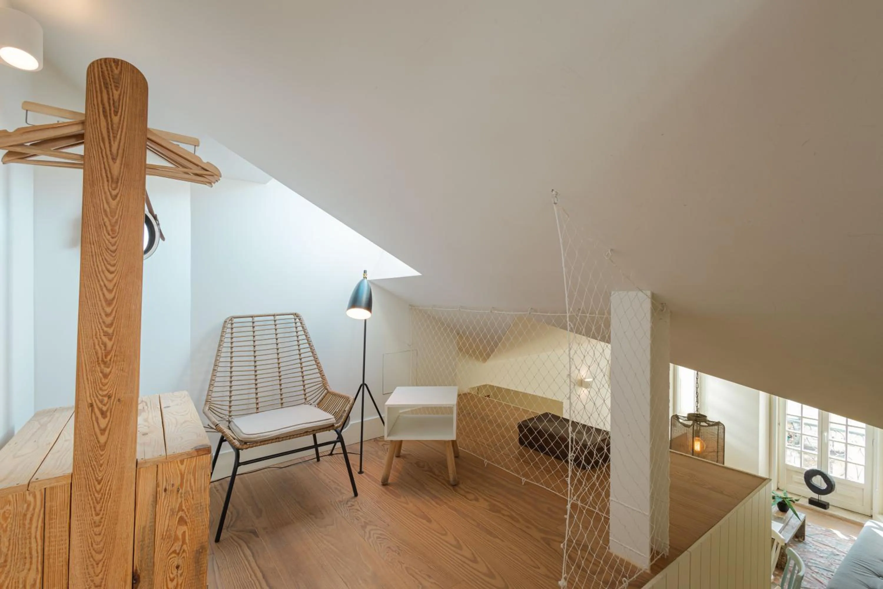 Living room, Bed in Almaria - Officina Real Apartments | Chiado