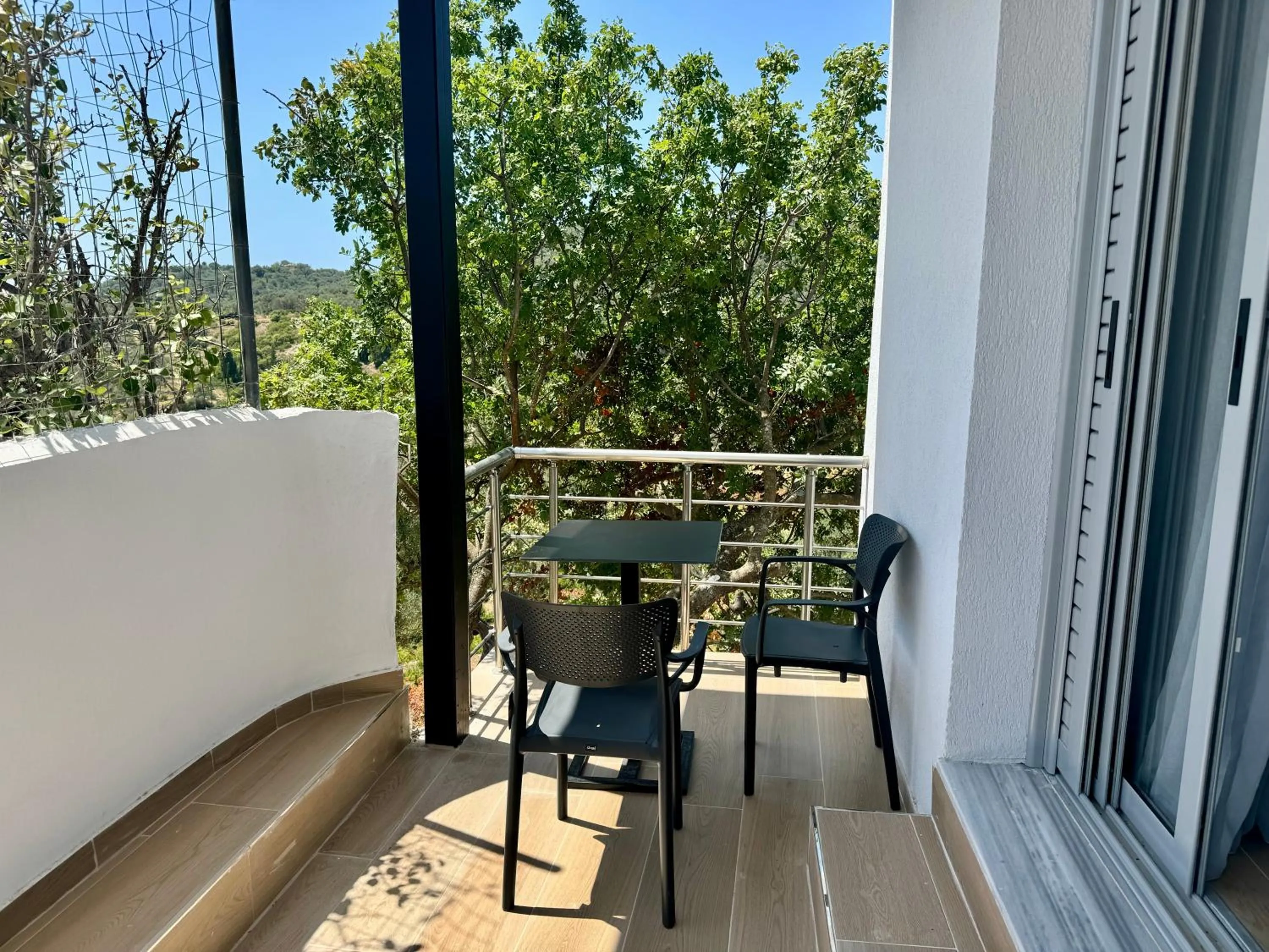 Natural landscape in Petros rooms