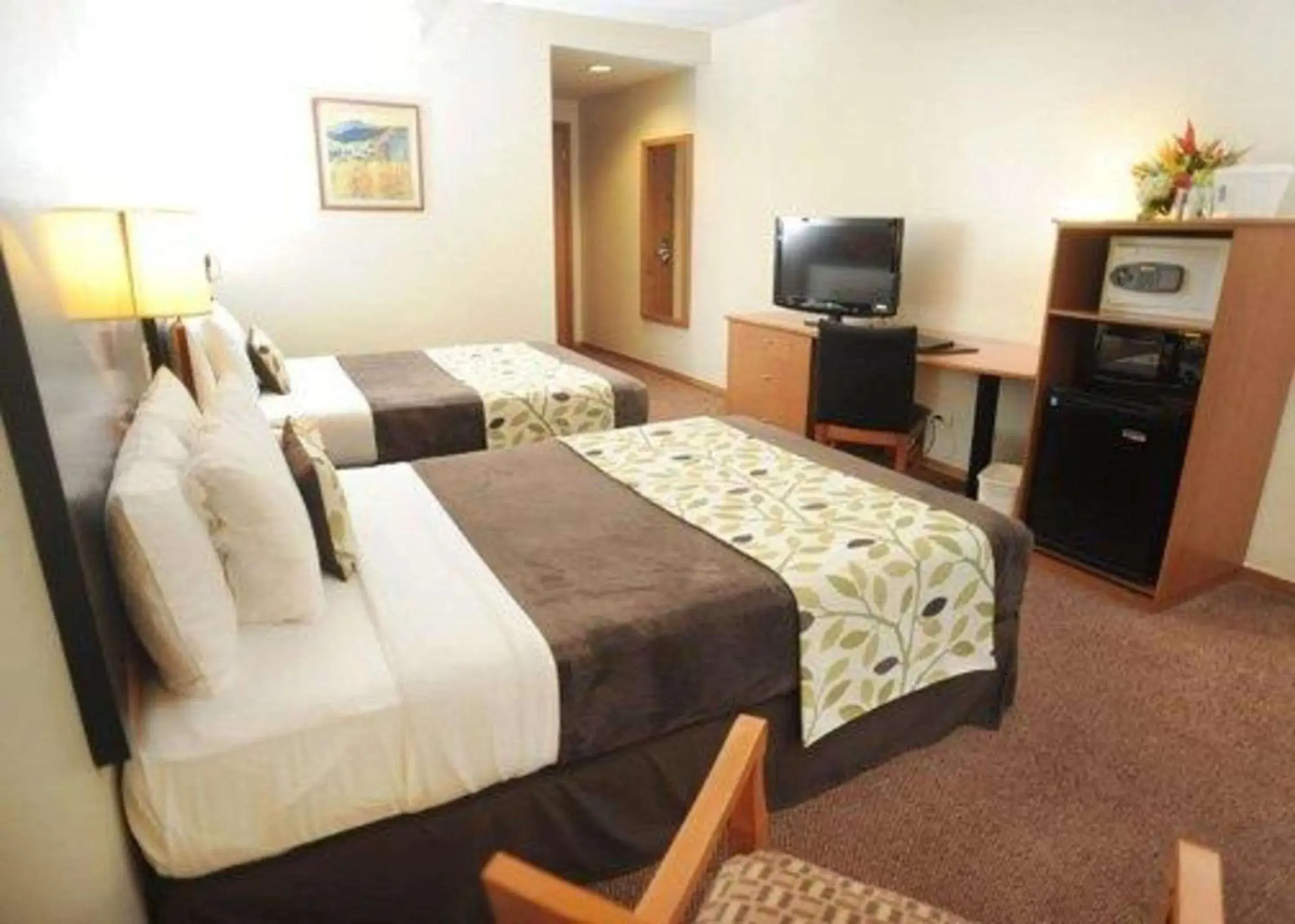 Standard Double Room in Sleep Inn Paseo Las Damas Standard Double Room in Sleep Inn Paseo Las Damas
