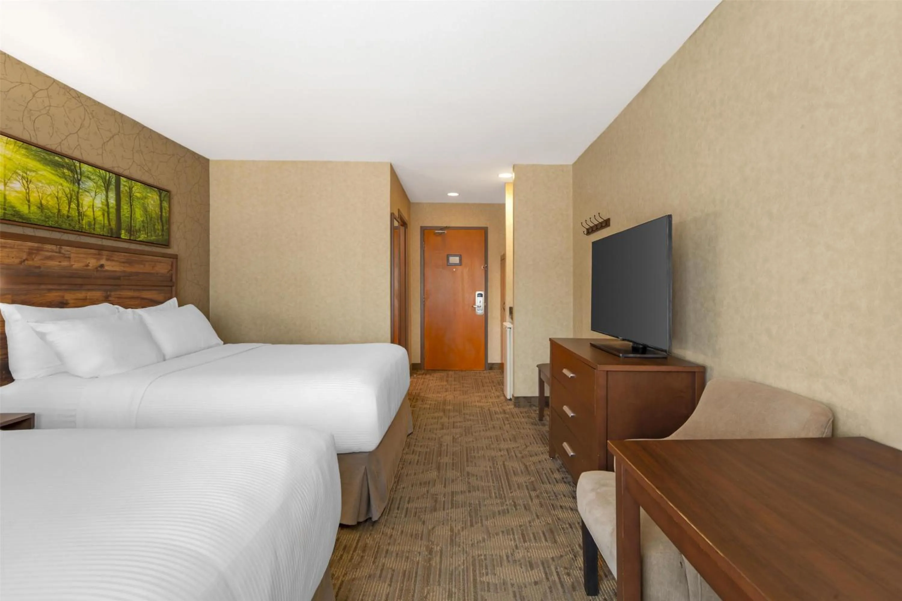 Bedroom, Bed in Best Western Plus Valemount Inn & Suites