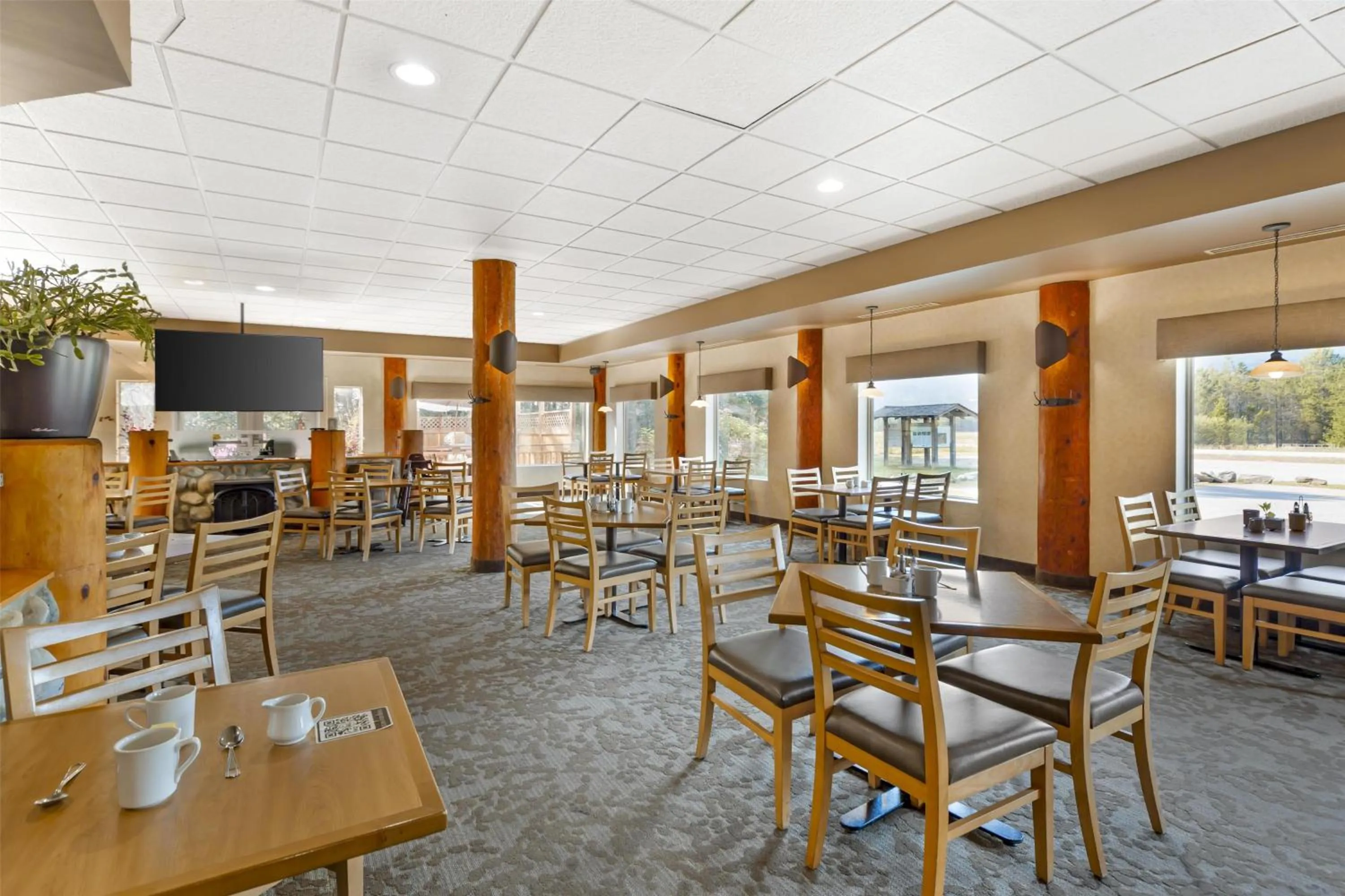 Restaurant/places to eat in Best Western Plus Valemount Inn & Suites