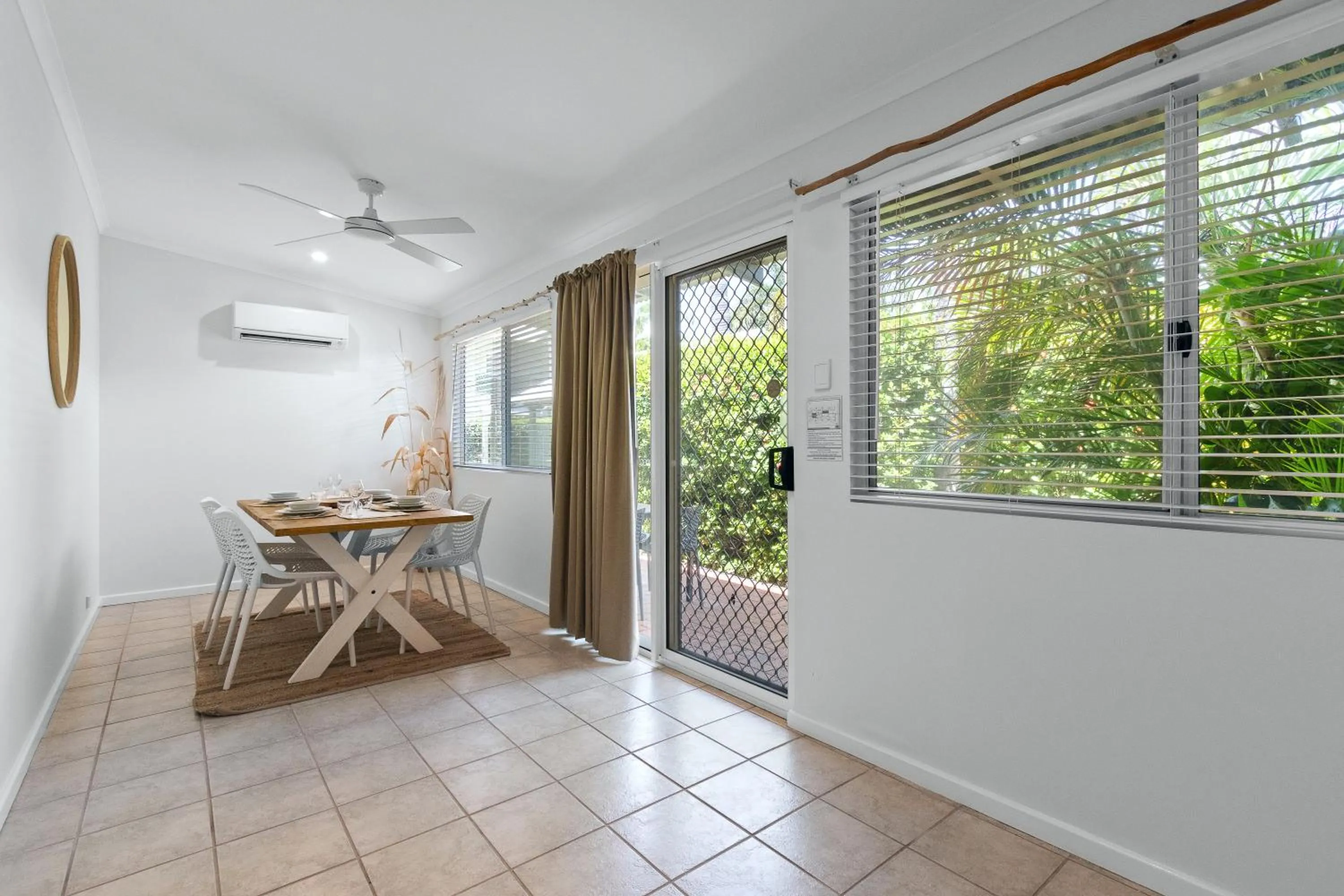 Cable Beachside Villas