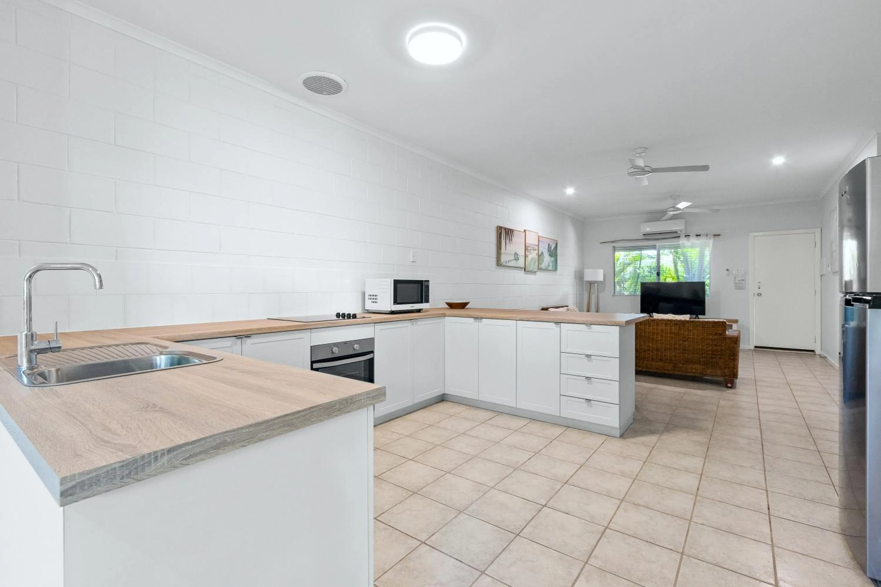 Cable Beachside Villas