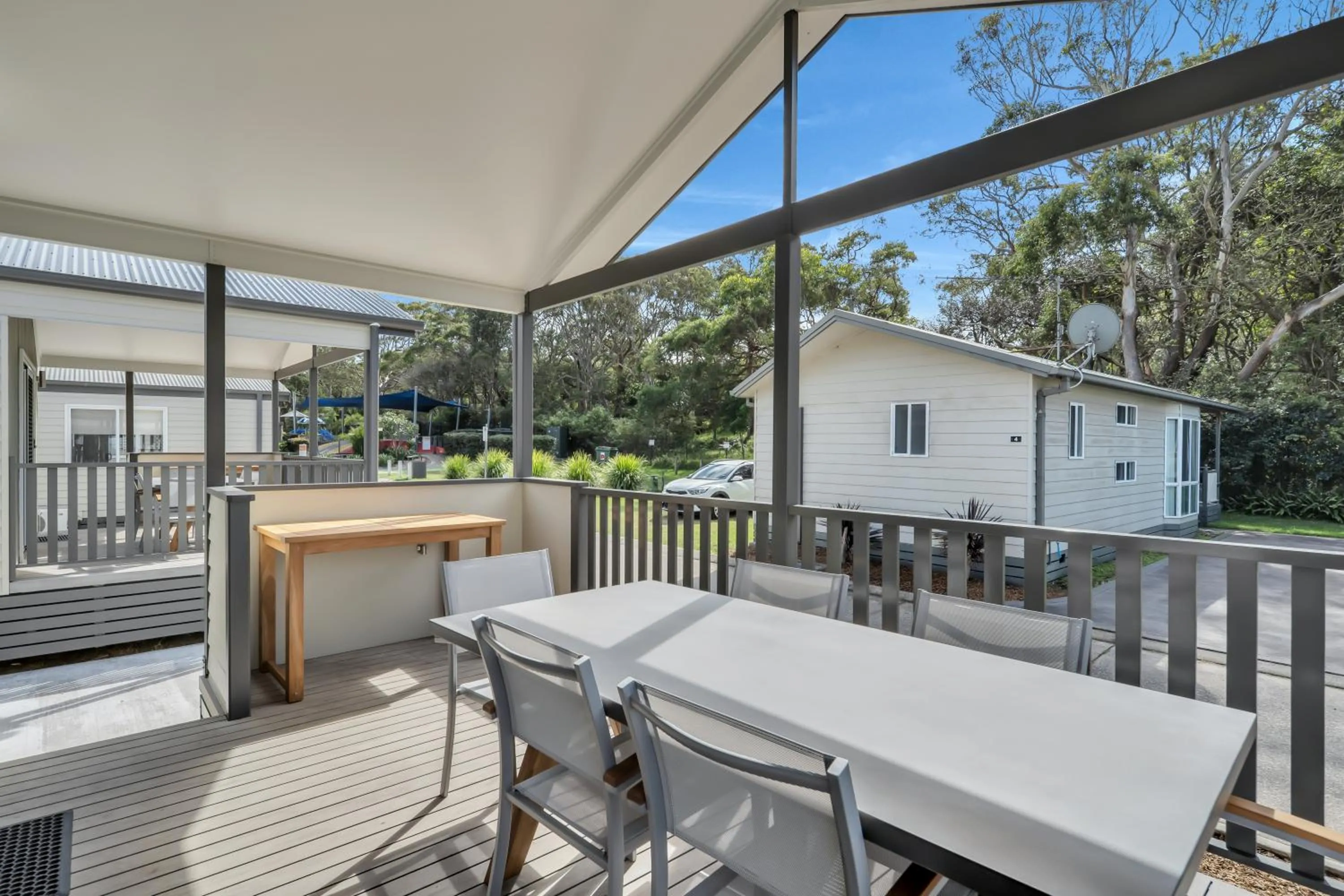 Patio in Ingenia Holidays Middle Rock