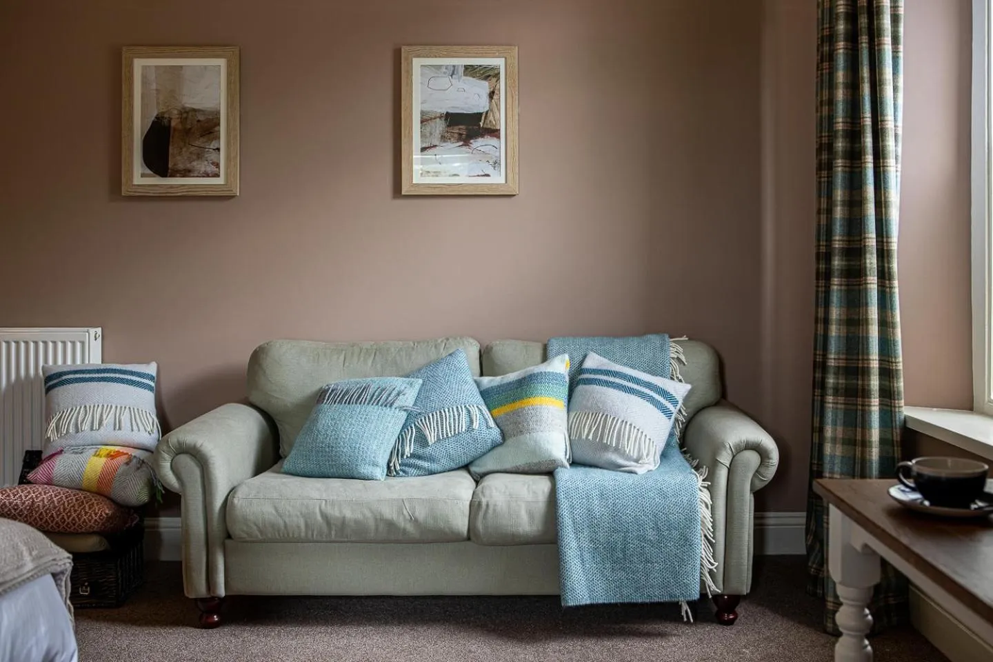 Bedroom in Burrator Inn