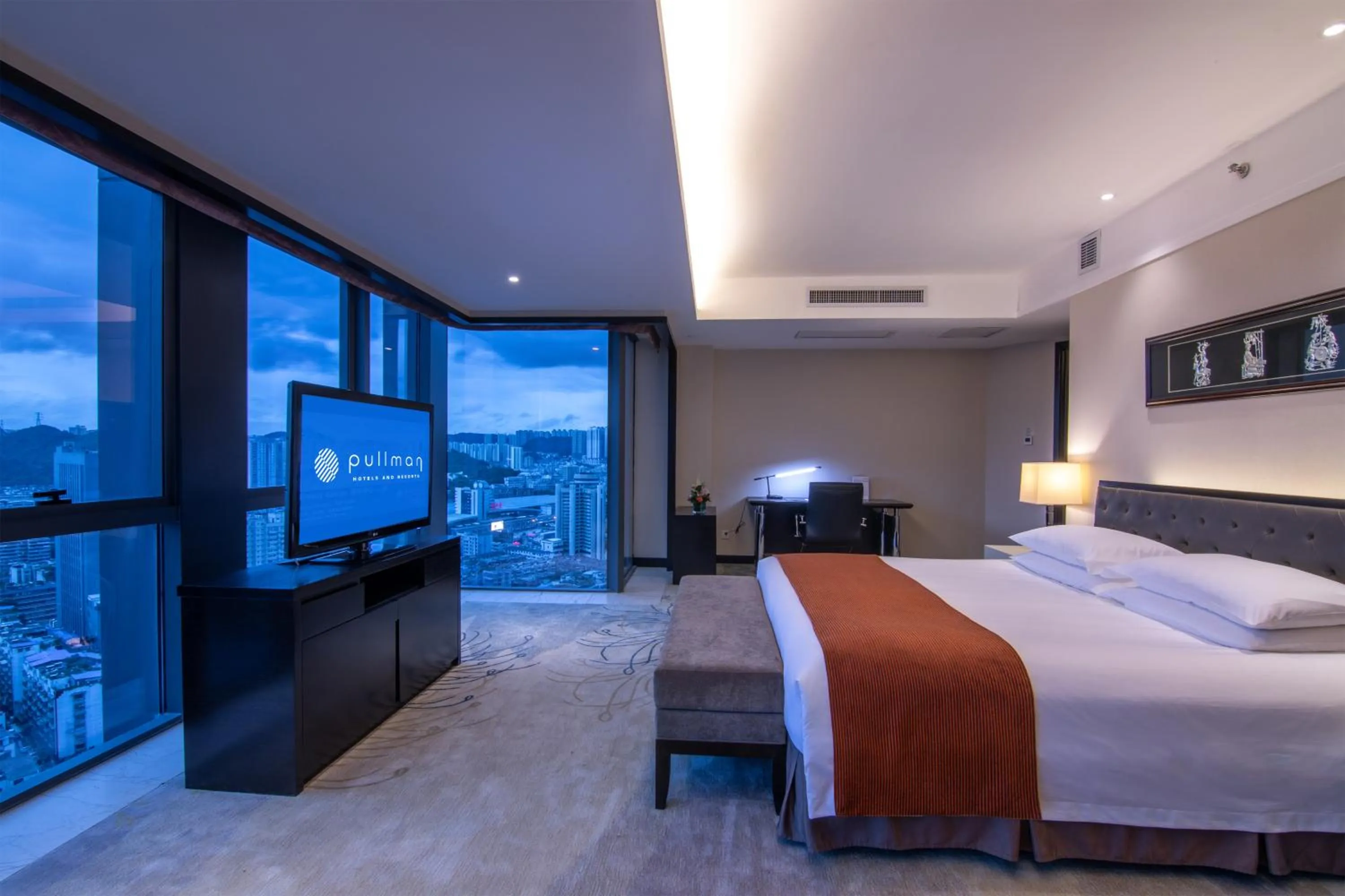 Bedroom, Bed in Pullman Guiyang
