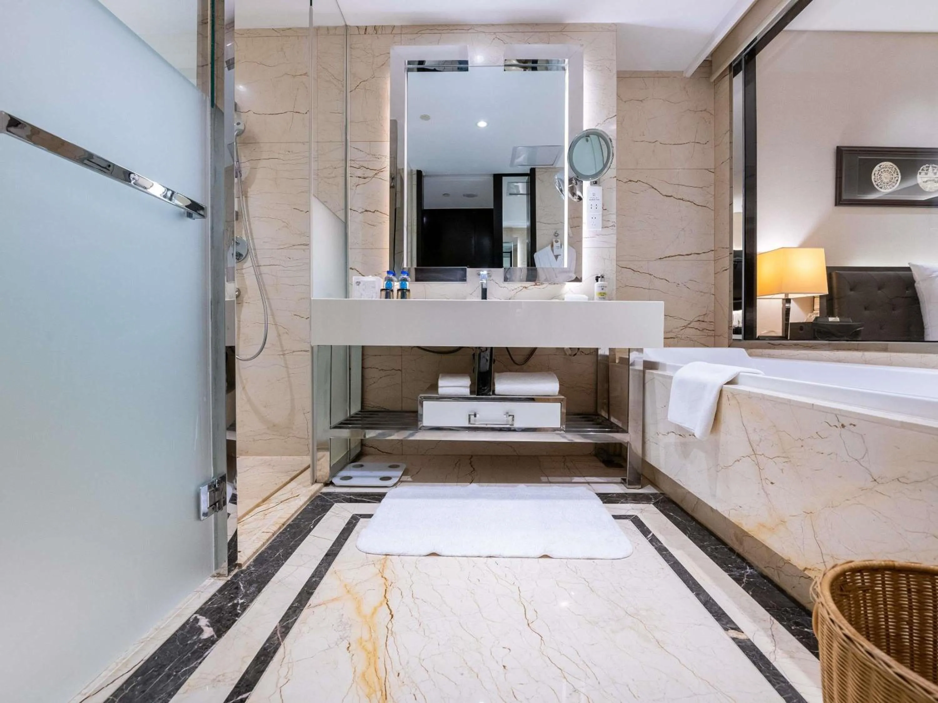 Bedroom, Bed in Pullman Guiyang