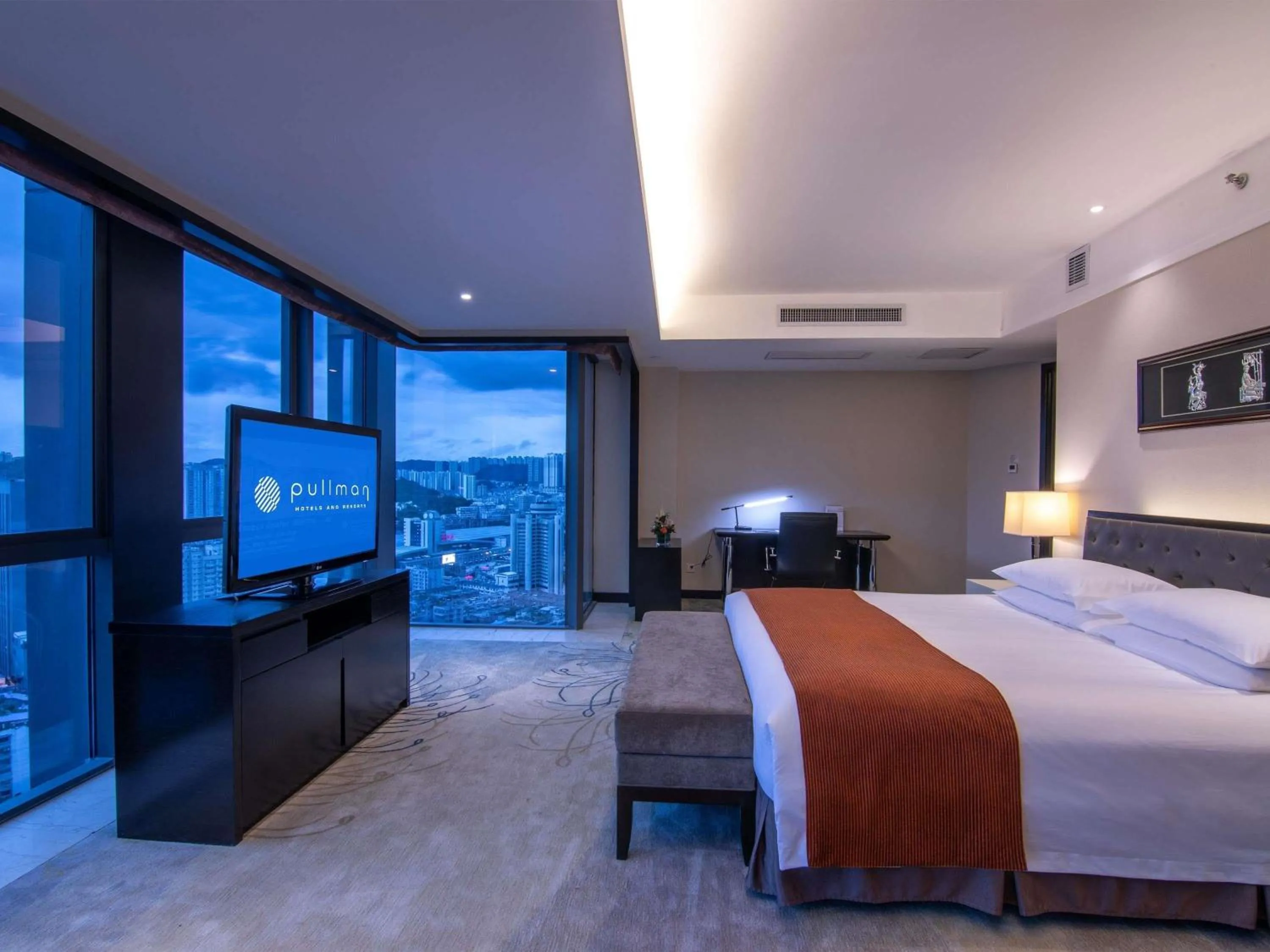 Bedroom, Bed in Pullman Guiyang