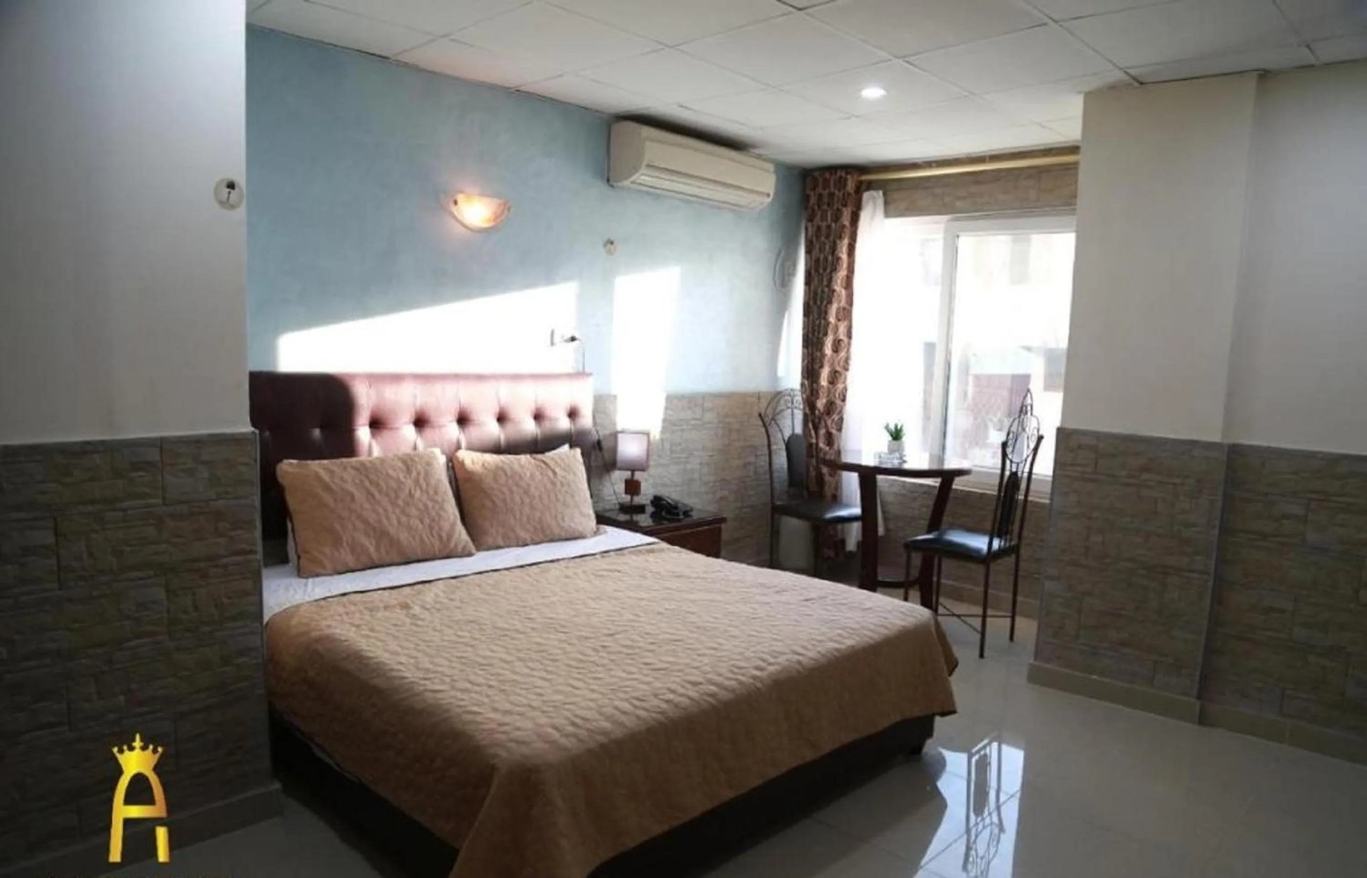 Bed in Amman Palace Hotel