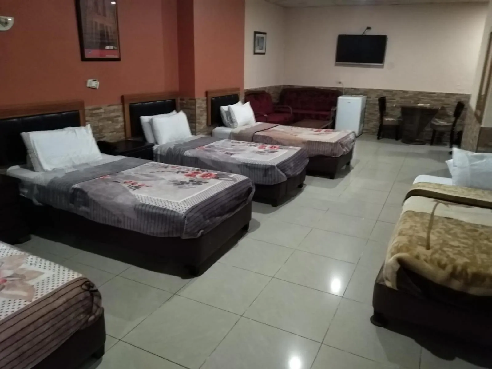 Bed in Amman Palace Hotel