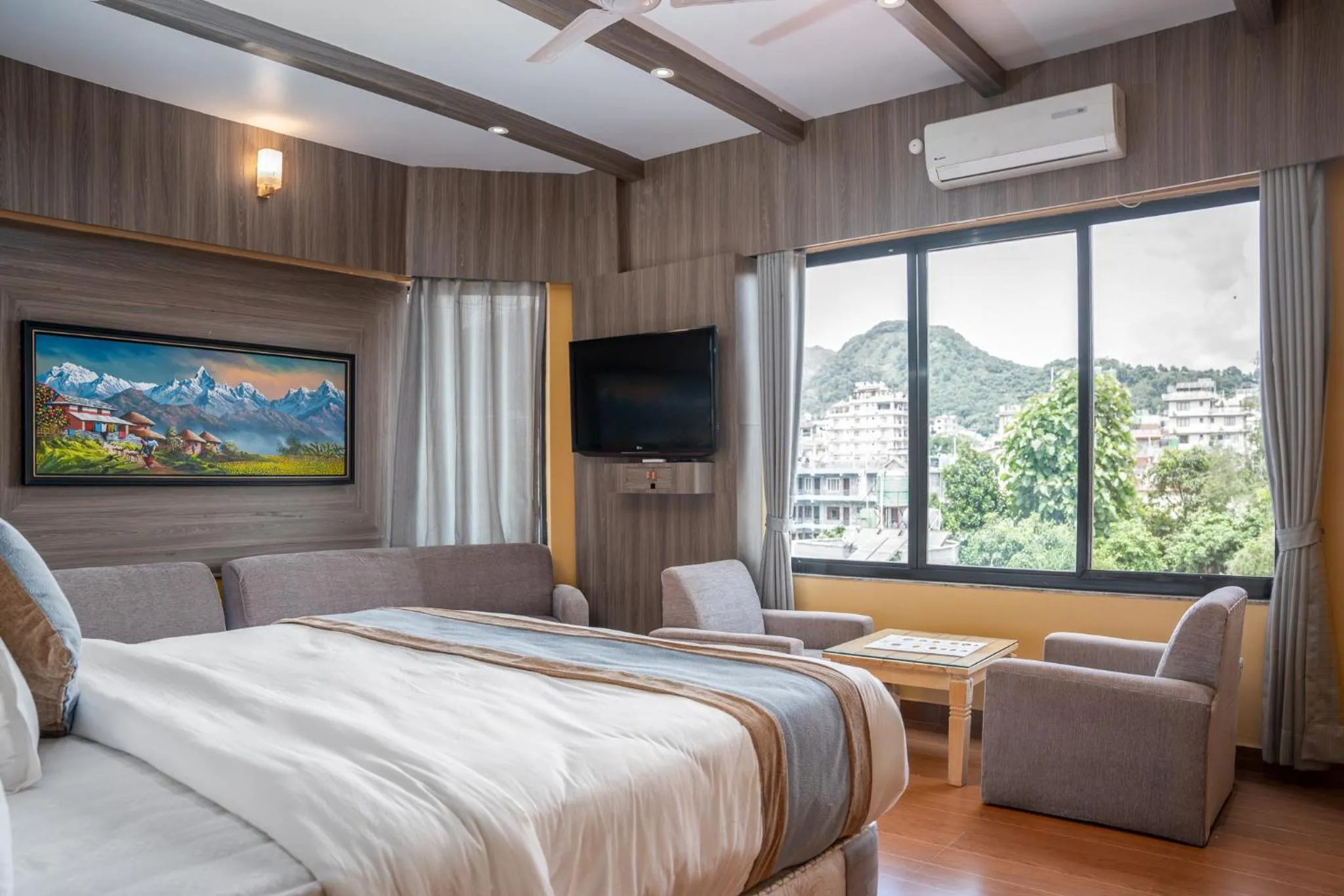Bed in Trekkers Inn Boutique Hotel Pokhara