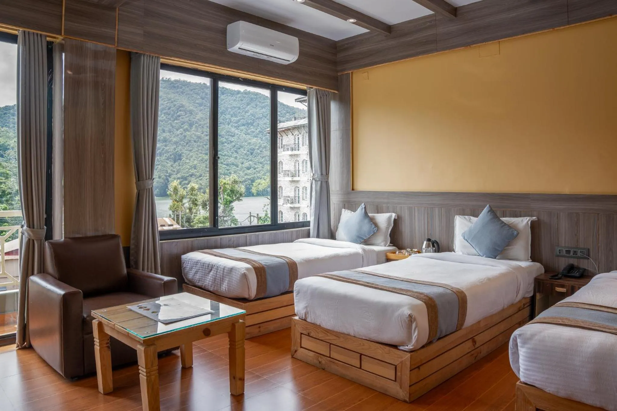 Street view, Bed in Trekkers Inn Boutique Hotel Pokhara
