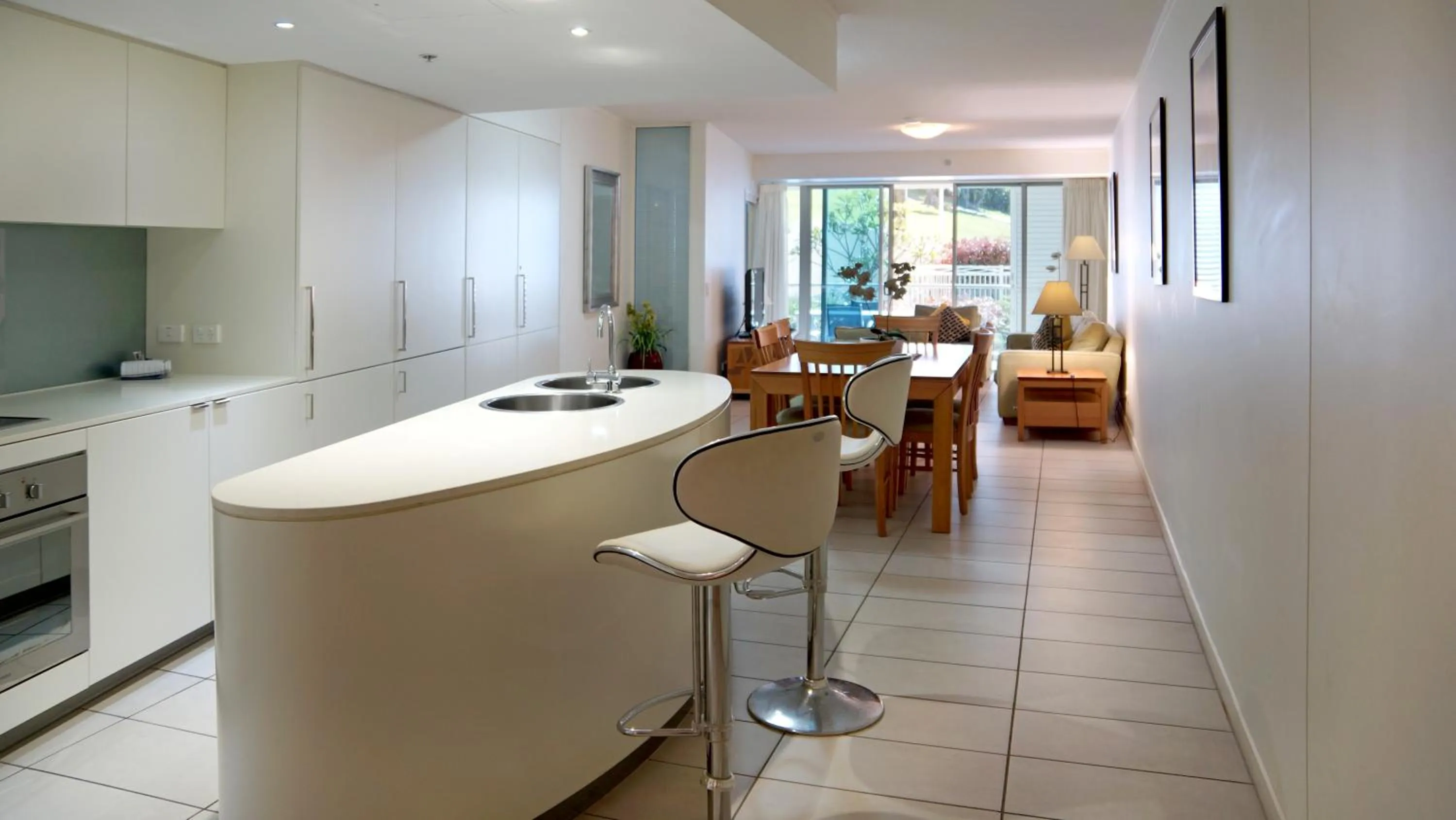 TV and multimedia in Blue C Coolangatta