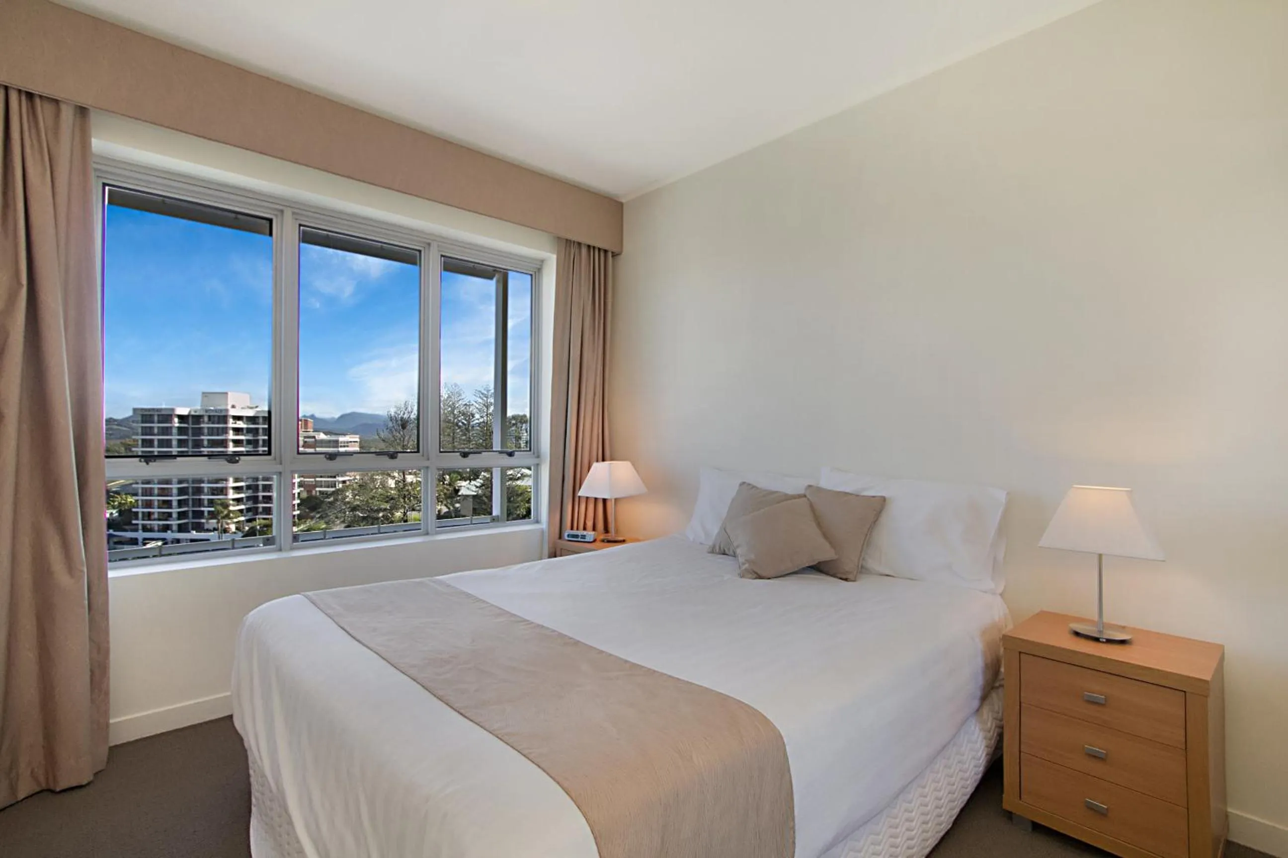 Bedroom, Bed in Blue C Coolangatta