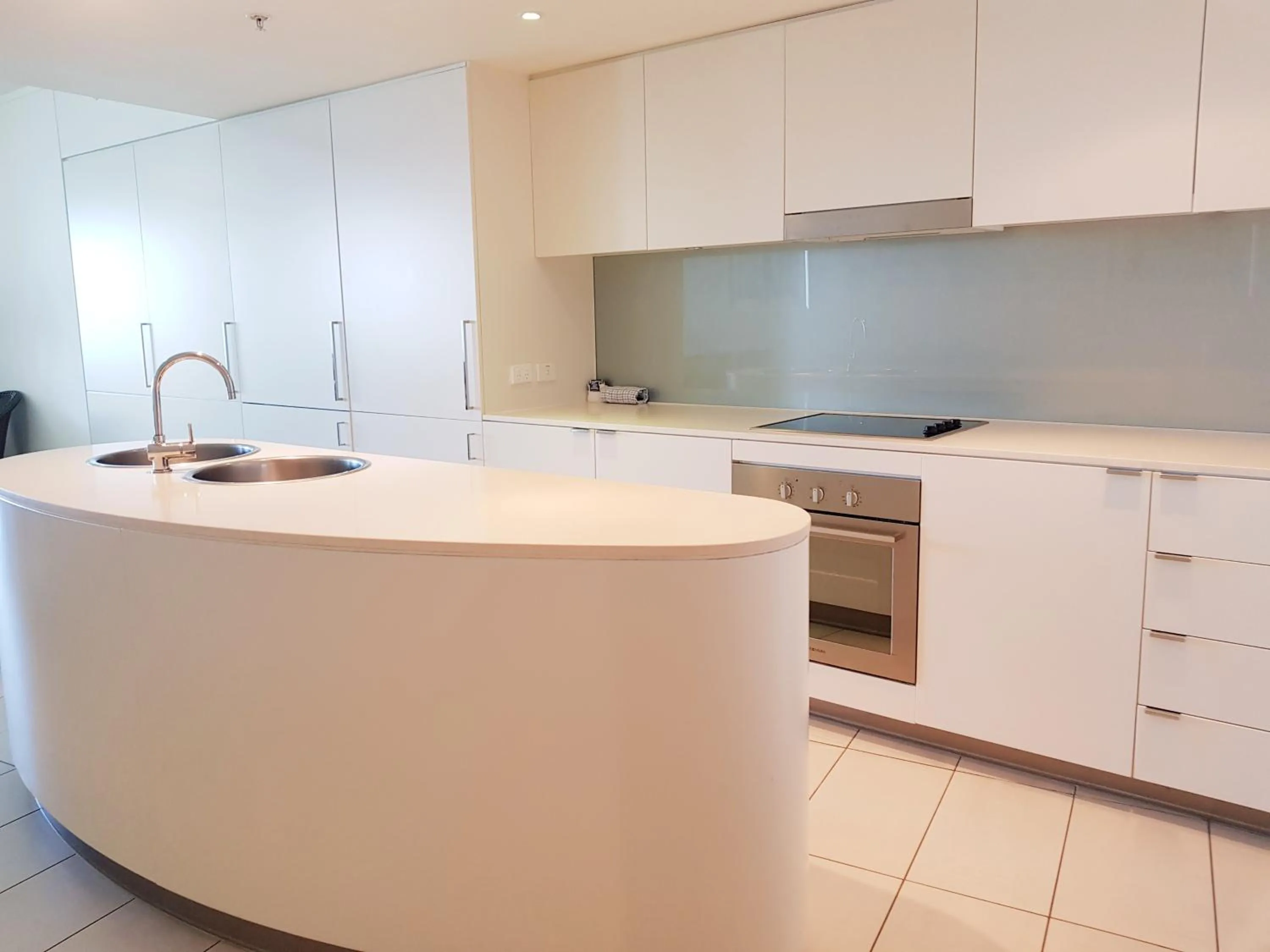 Kitchen or kitchenette in Blue C Coolangatta