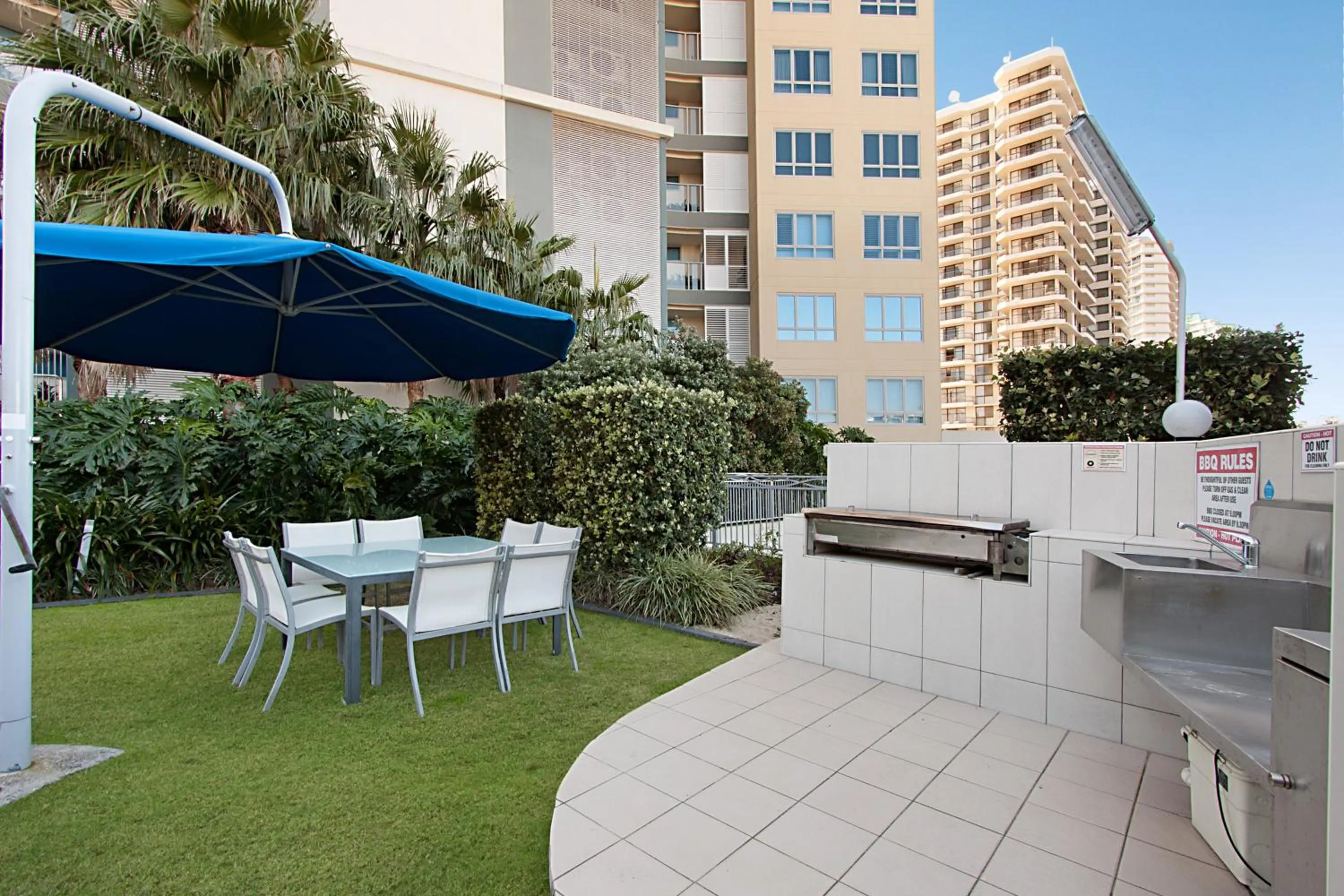 BBQ facilities in Blue C Coolangatta