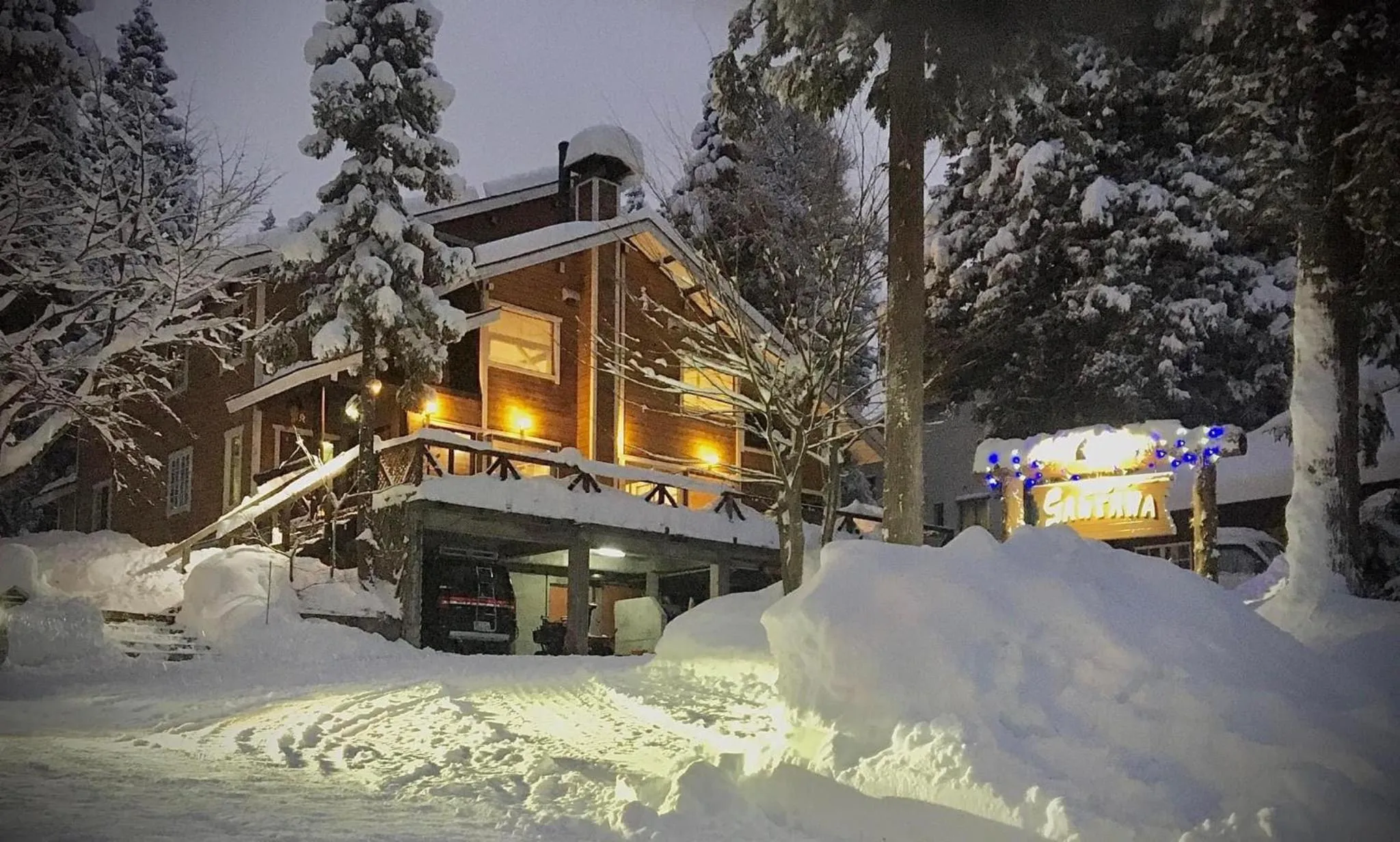 Property building in Santana Lodge Hakuba