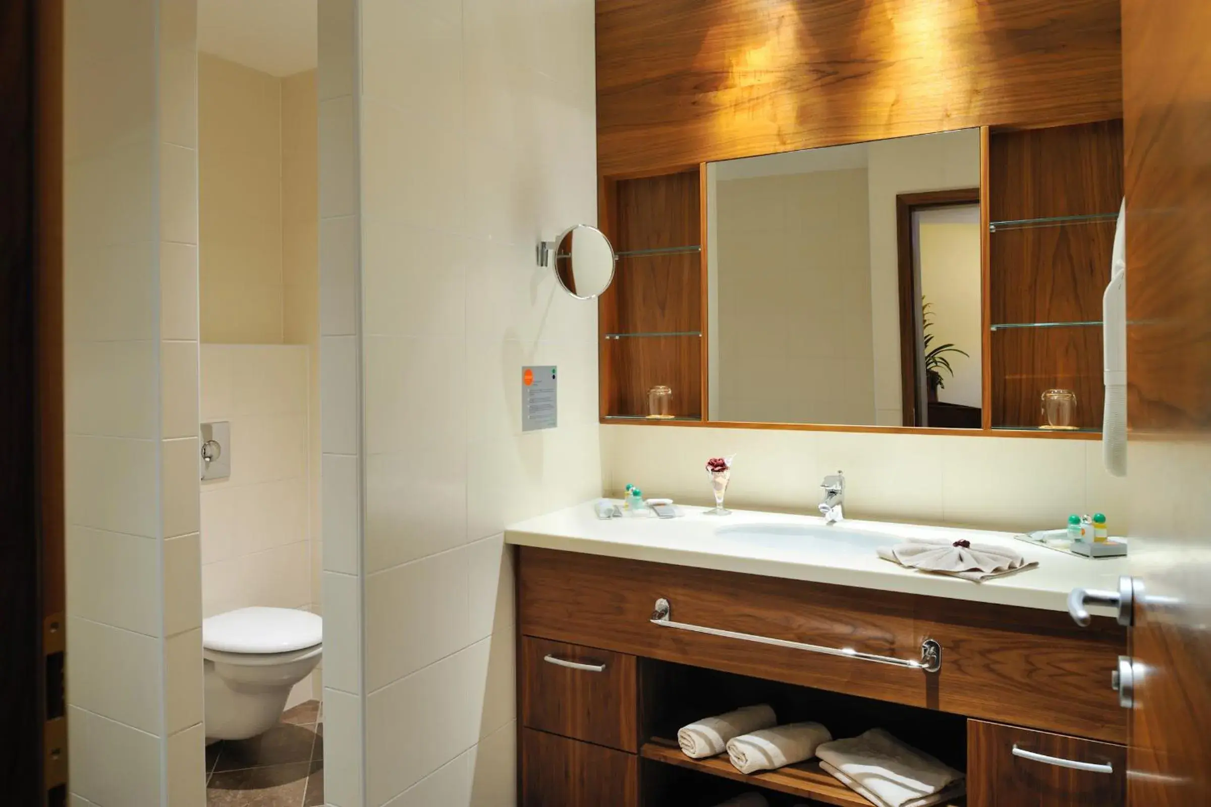 One-Bedroom Suite in Hotel Vitarium Superior - Terme Krka One-Bedroom Suite in Hotel Vitarium Superior - Terme Krka